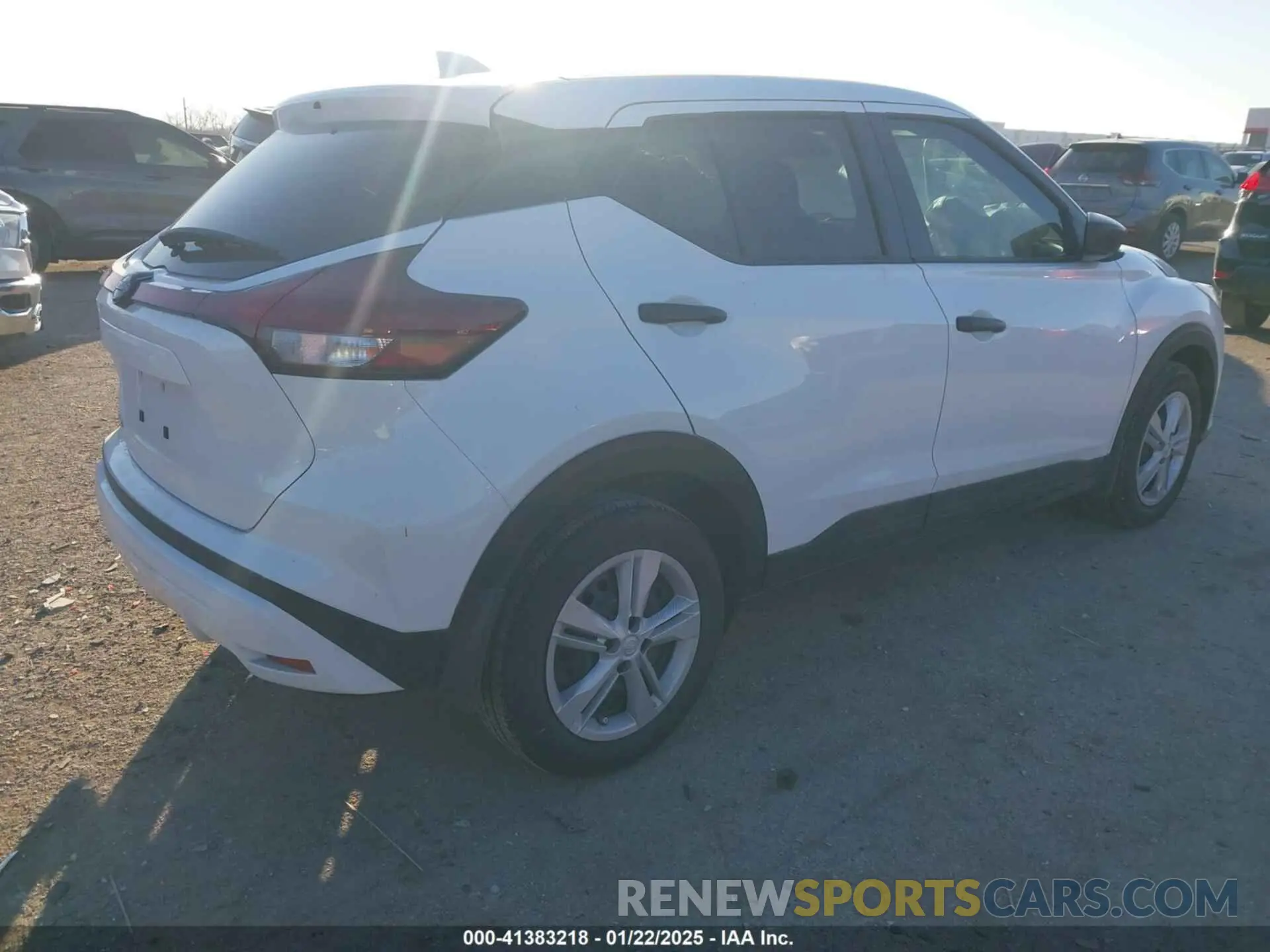 4 Photograph of a damaged car 3N1CP5BV9RL592080 NISSAN KICKS 2024