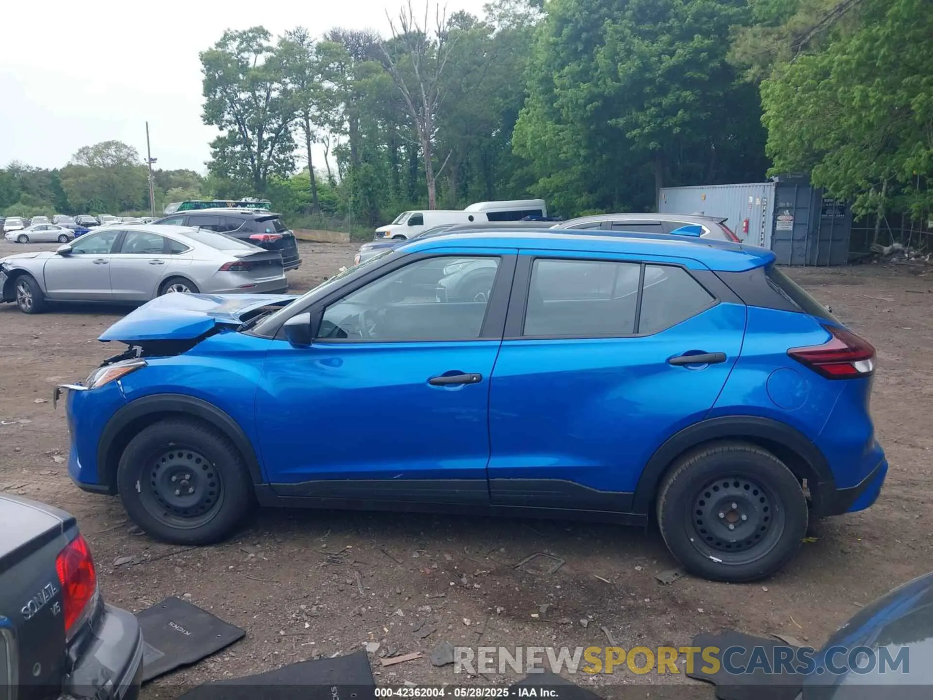 14 Photograph of a damaged car 3N1CP5BVXRL470635 NISSAN KICKS 2024