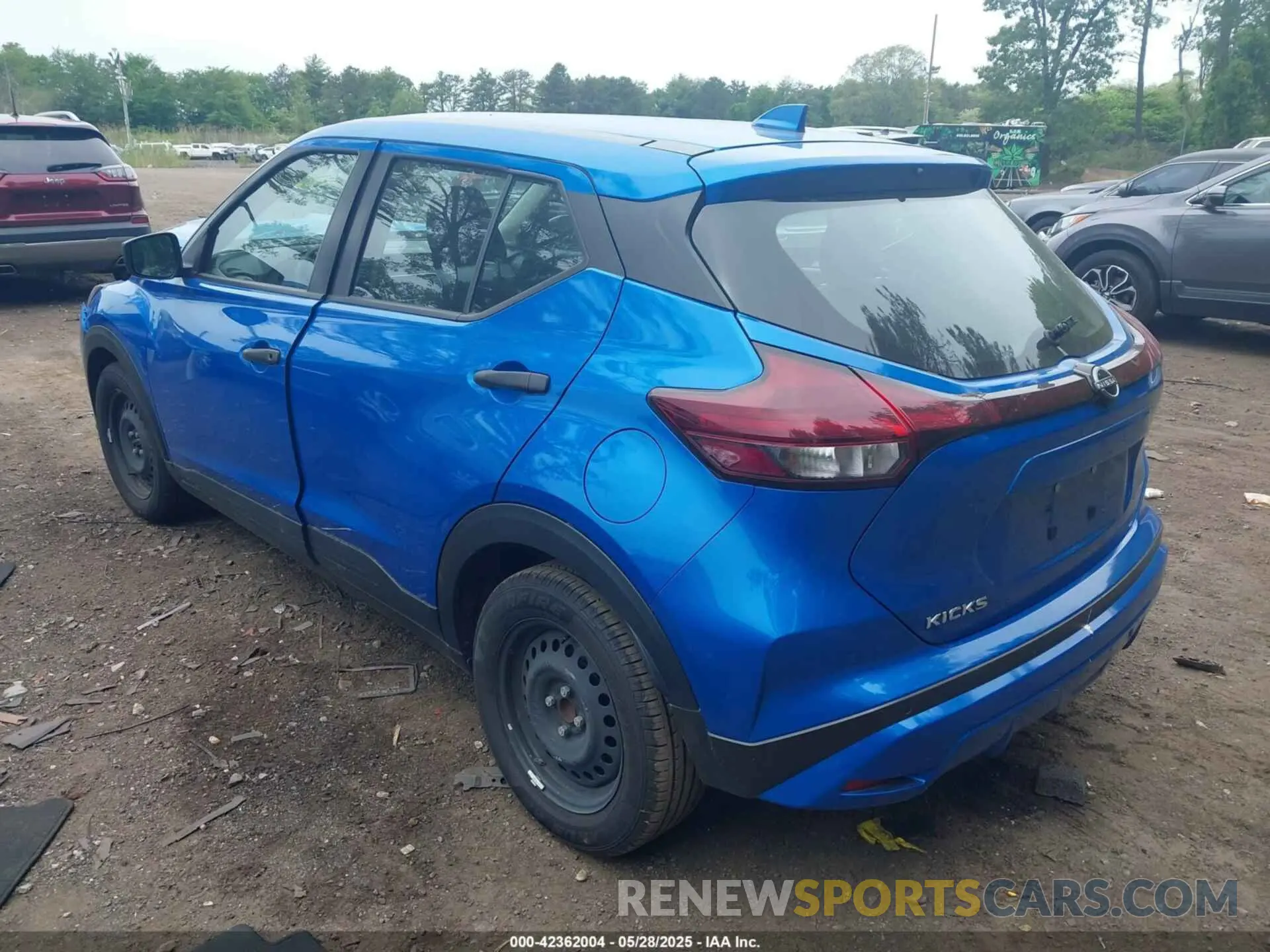 3 Photograph of a damaged car 3N1CP5BVXRL470635 NISSAN KICKS 2024