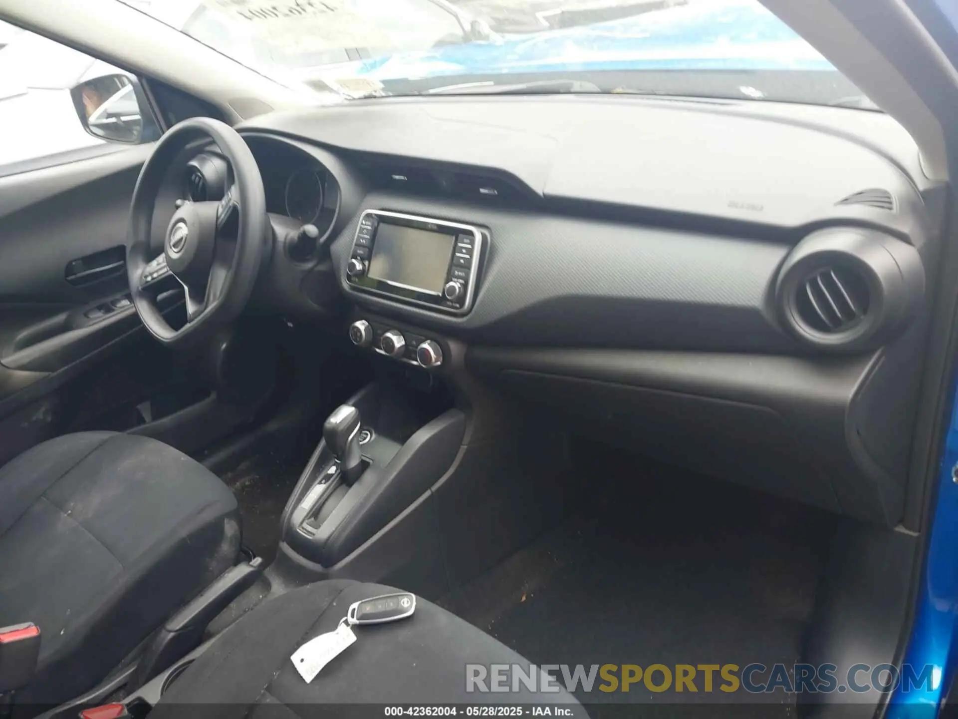 5 Photograph of a damaged car 3N1CP5BVXRL470635 NISSAN KICKS 2024