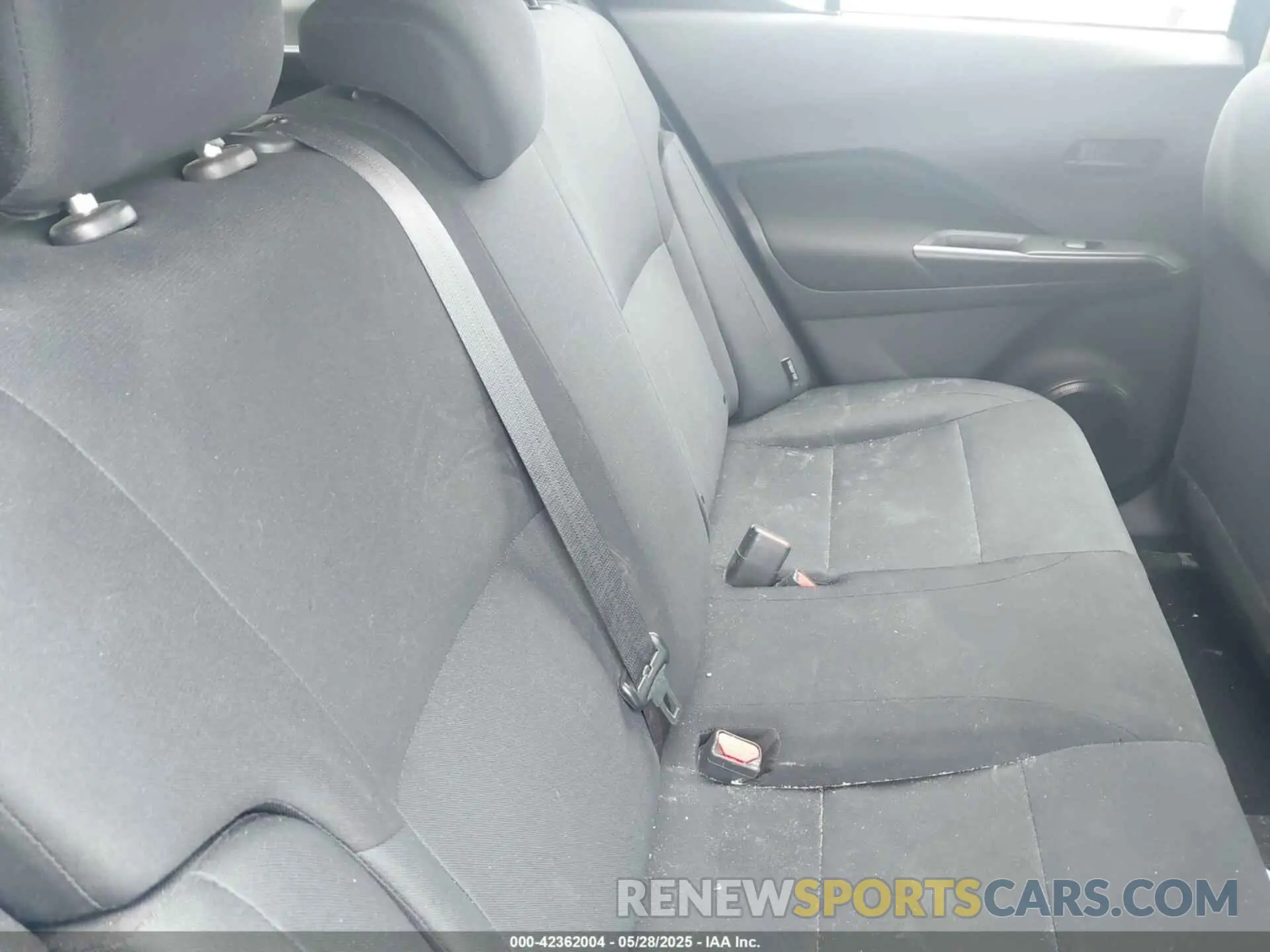 8 Photograph of a damaged car 3N1CP5BVXRL470635 NISSAN KICKS 2024