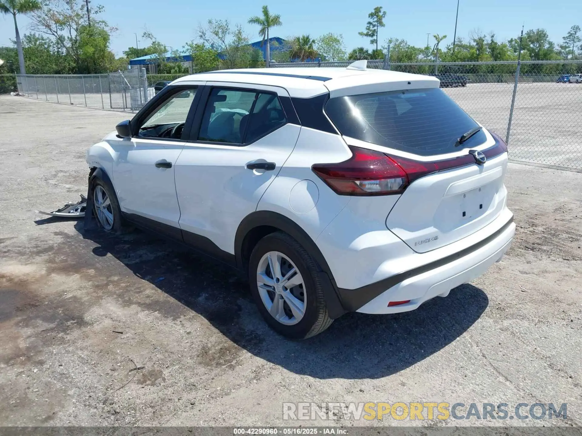 3 Photograph of a damaged car 3N1CP5BVXRL472661 NISSAN KICKS 2024