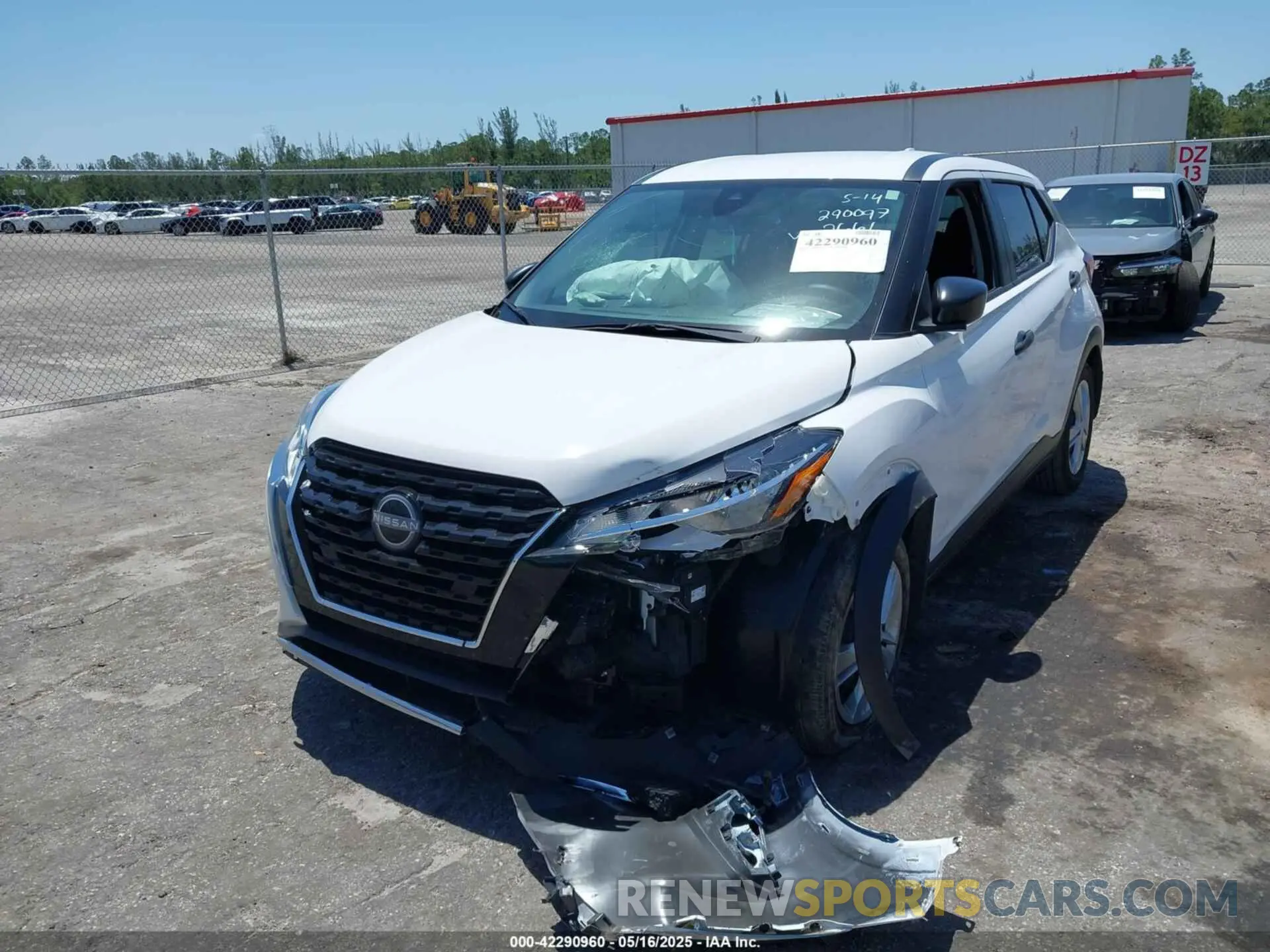 6 Photograph of a damaged car 3N1CP5BVXRL472661 NISSAN KICKS 2024