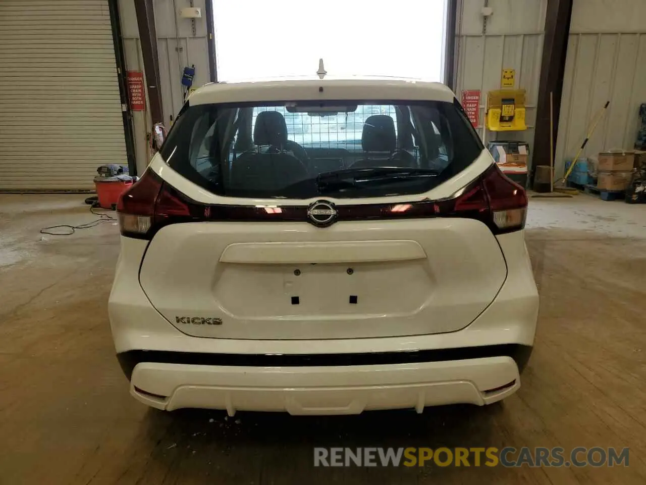 6 Photograph of a damaged car 3N1CP5BVXRL480422 NISSAN KICKS 2024