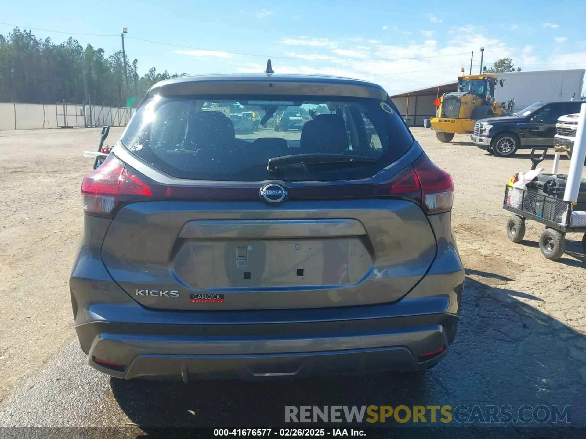 17 Photograph of a damaged car 3N1CP5BVXRL493865 NISSAN KICKS 2024