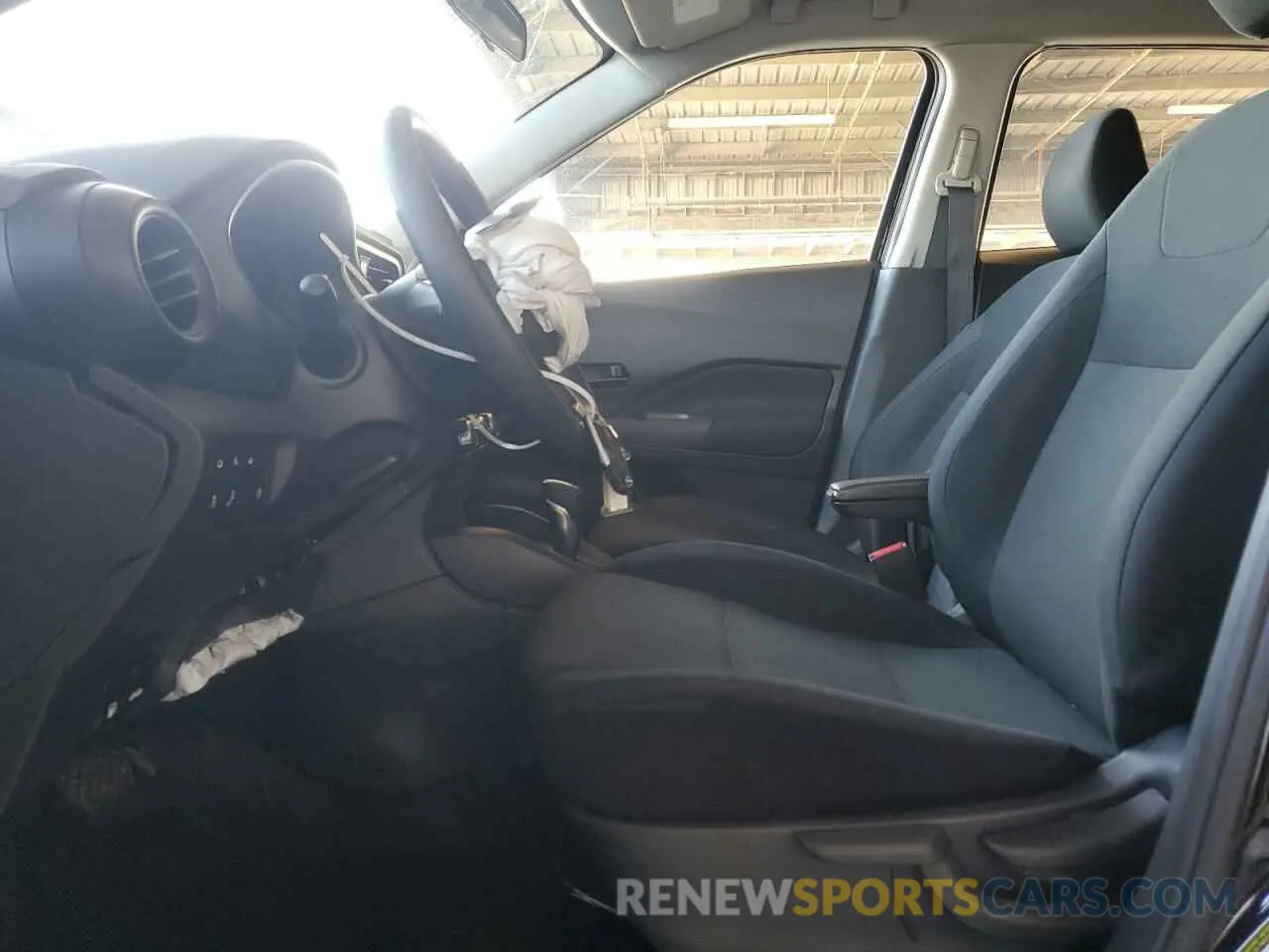 7 Photograph of a damaged car 3N1CP5BVXRL517467 NISSAN KICKS 2024