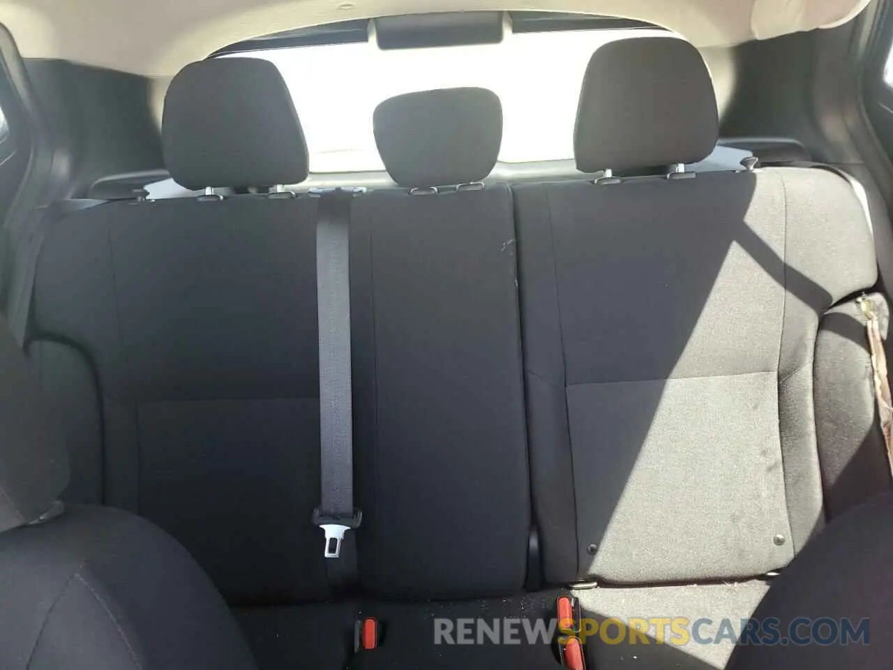 10 Photograph of a damaged car 3N1CP5BVXRL552798 NISSAN KICKS 2024