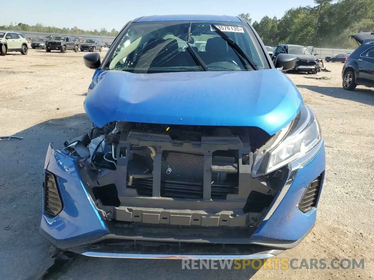 5 Photograph of a damaged car 3N1CP5BVXRL567527 NISSAN KICKS 2024