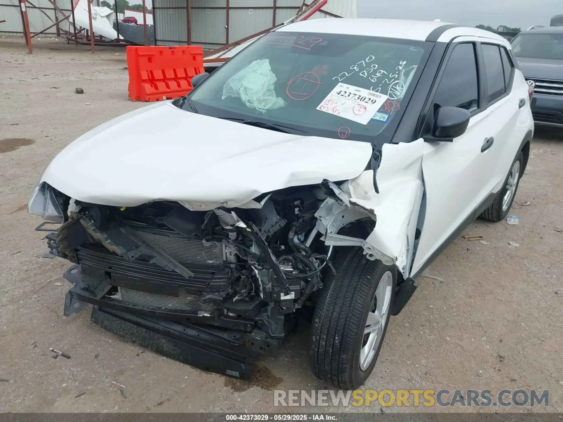 6 Photograph of a damaged car 3N1CP5BVXRL594095 NISSAN KICKS 2024
