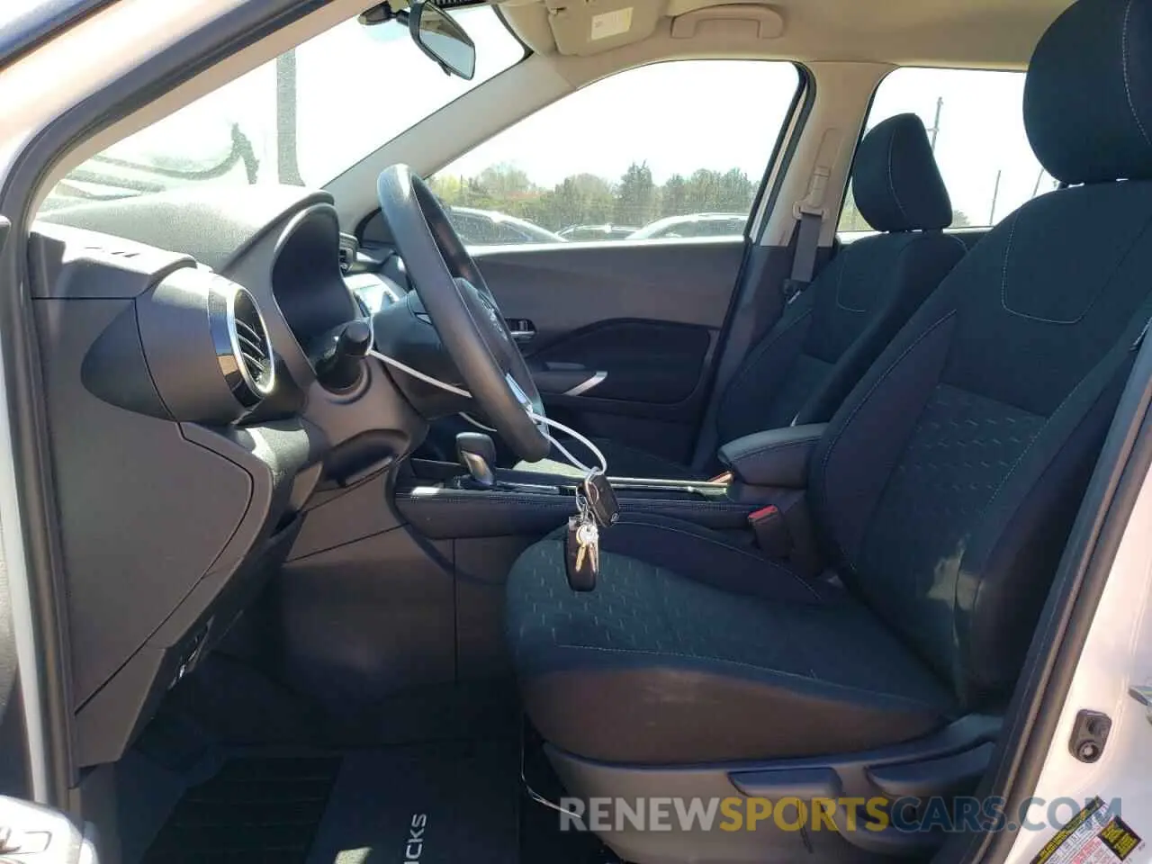 7 Photograph of a damaged car 3N1CP5CV0RL516276 NISSAN KICKS 2024