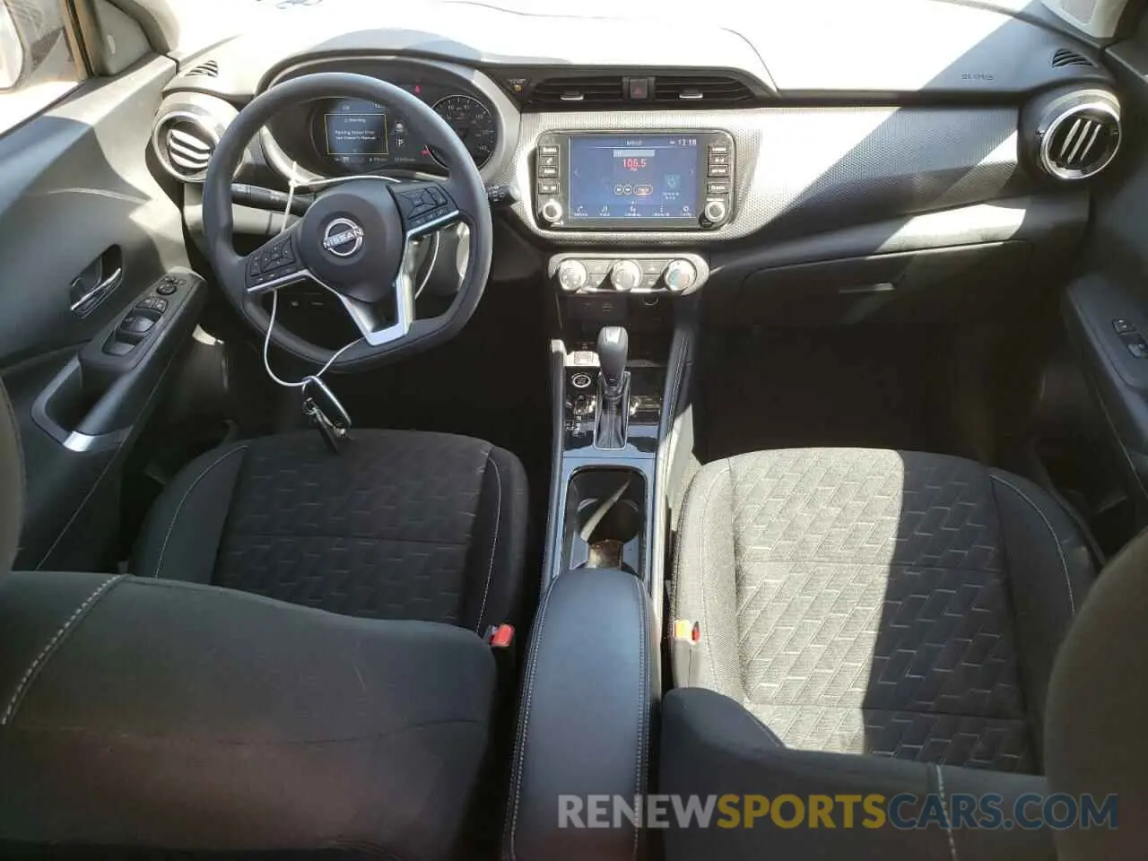 8 Photograph of a damaged car 3N1CP5CV0RL516276 NISSAN KICKS 2024