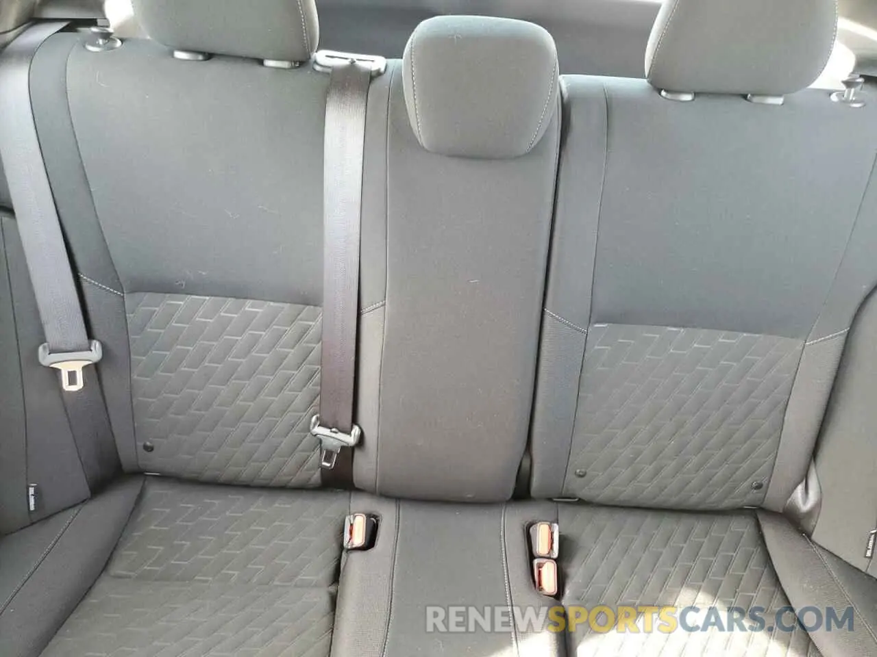 10 Photograph of a damaged car 3N1CP5CV0RL525379 NISSAN KICKS 2024