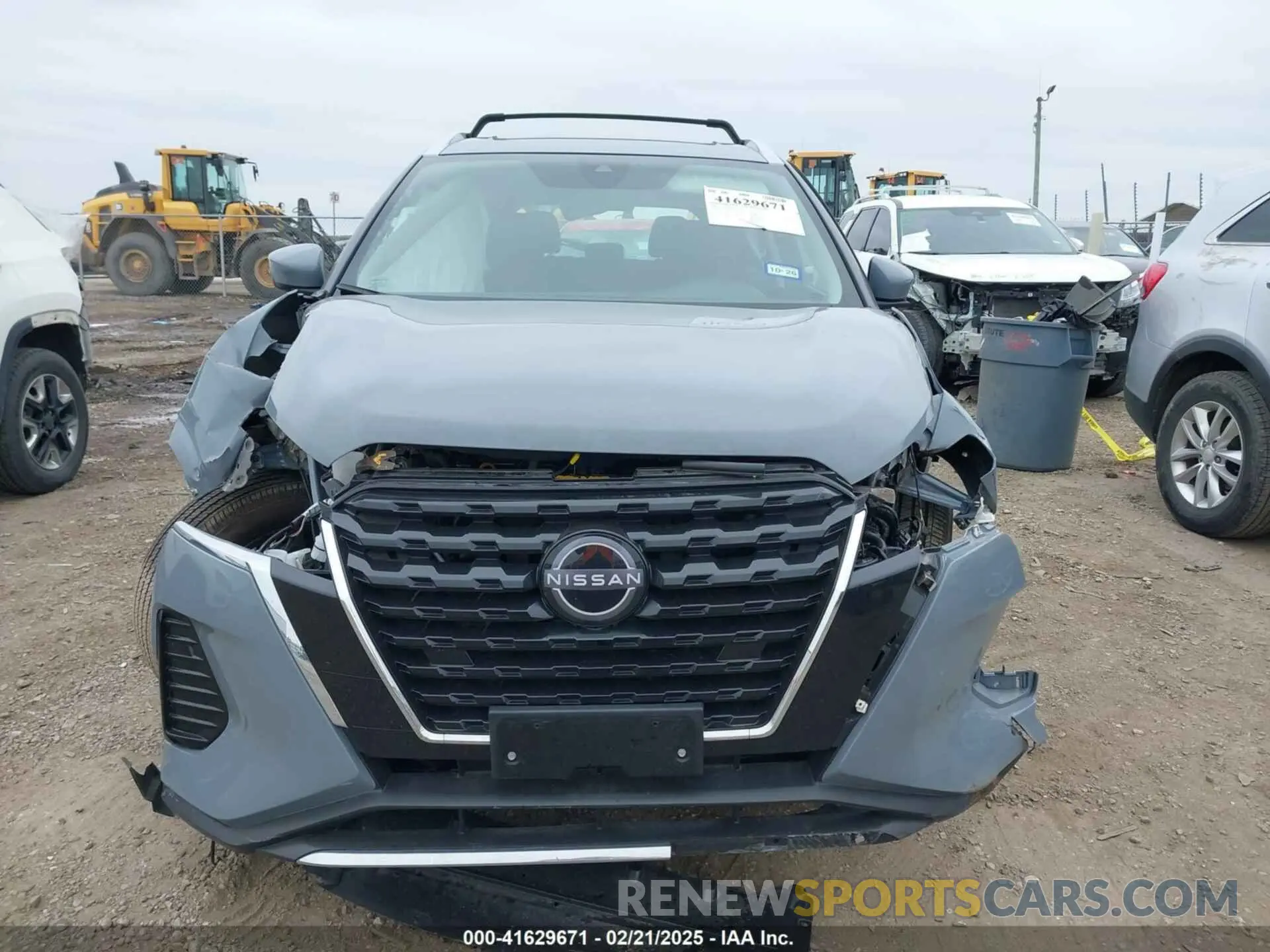 13 Photograph of a damaged car 3N1CP5CV0RL539959 NISSAN KICKS 2024