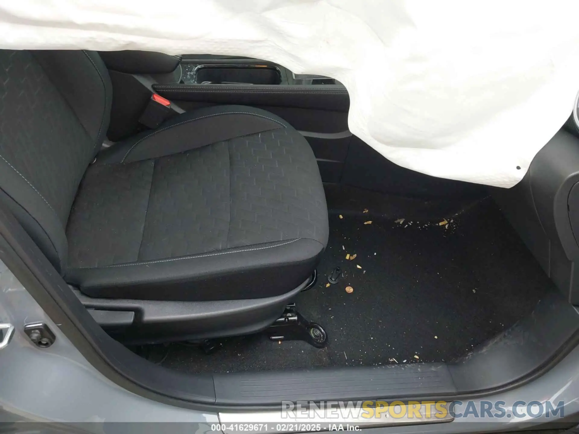 5 Photograph of a damaged car 3N1CP5CV0RL539959 NISSAN KICKS 2024