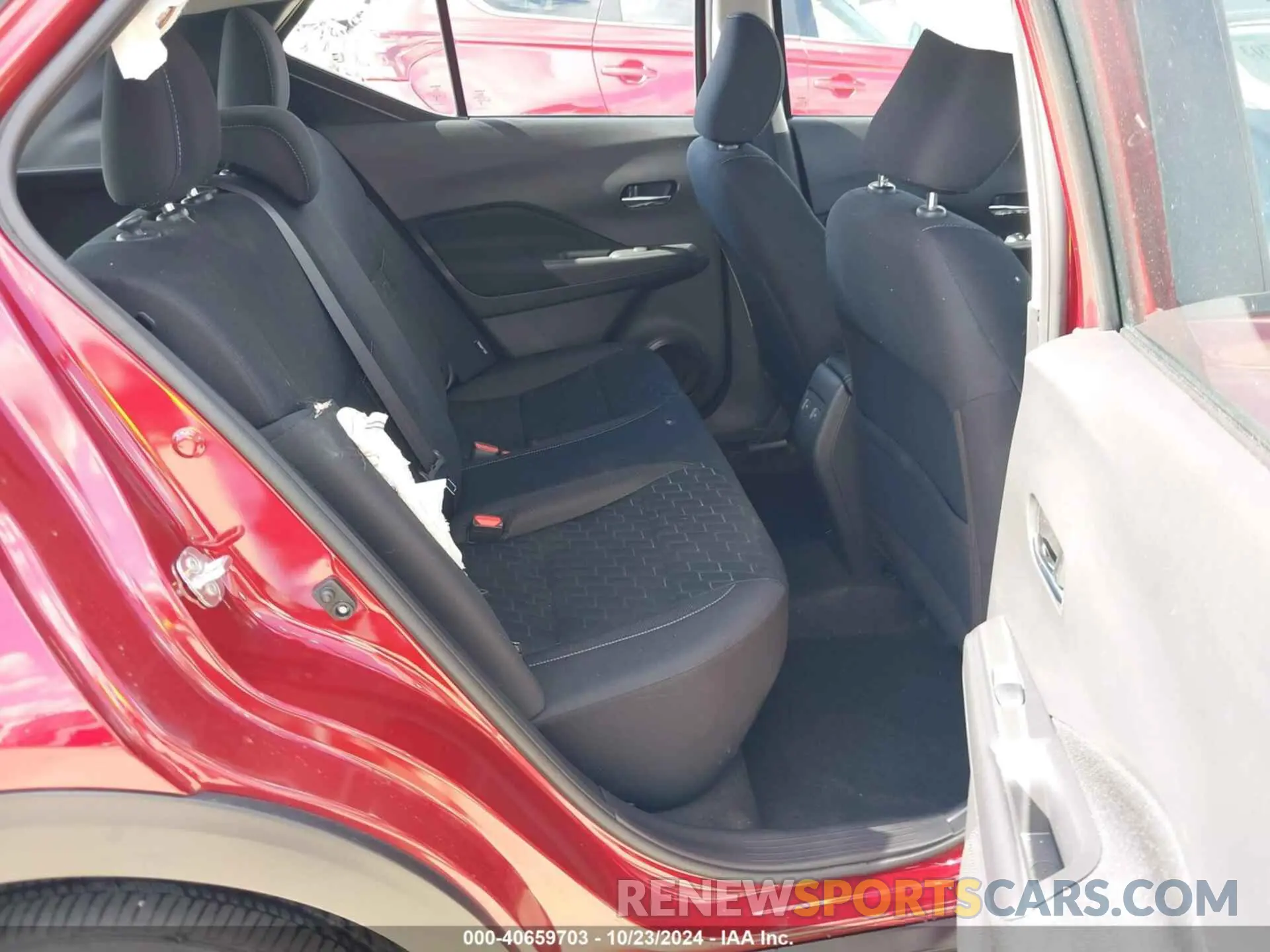 8 Photograph of a damaged car 3N1CP5CV0RL543512 NISSAN KICKS 2024
