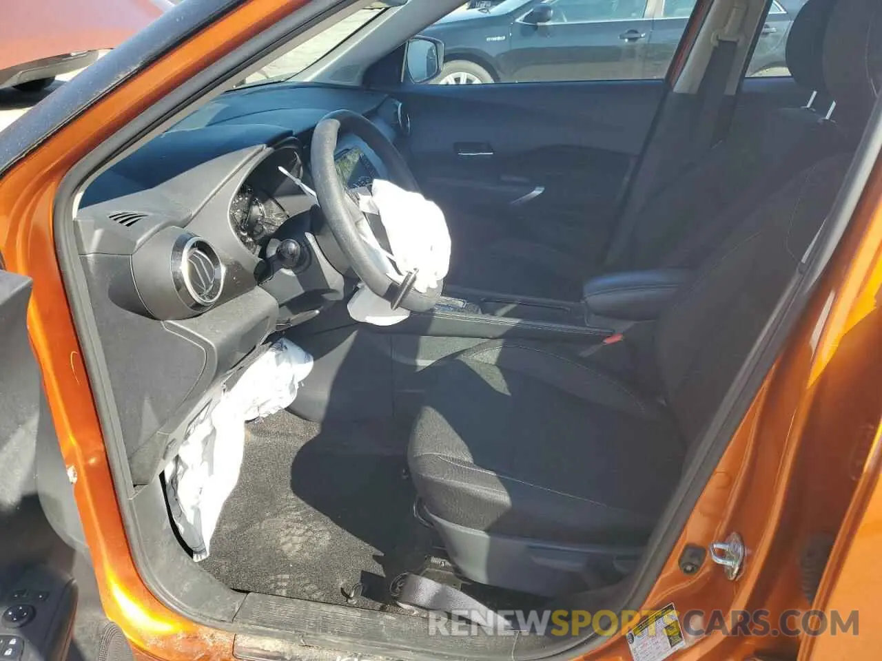 7 Photograph of a damaged car 3N1CP5CV0RL561587 NISSAN KICKS 2024
