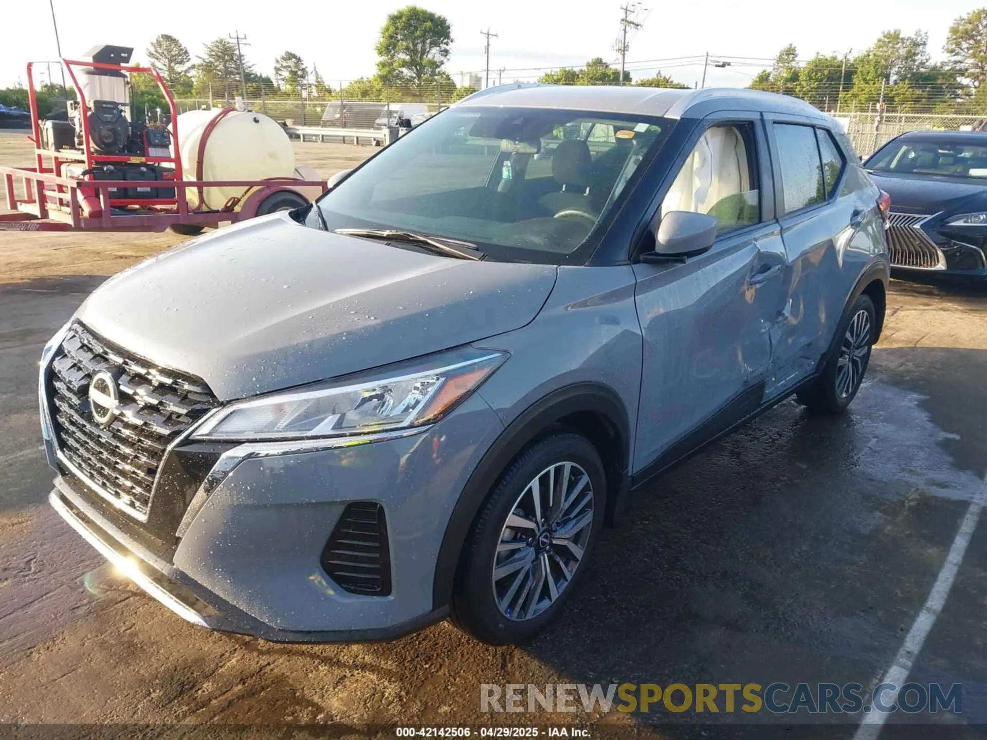 2 Photograph of a damaged car 3N1CP5CV1RL482817 NISSAN KICKS 2024