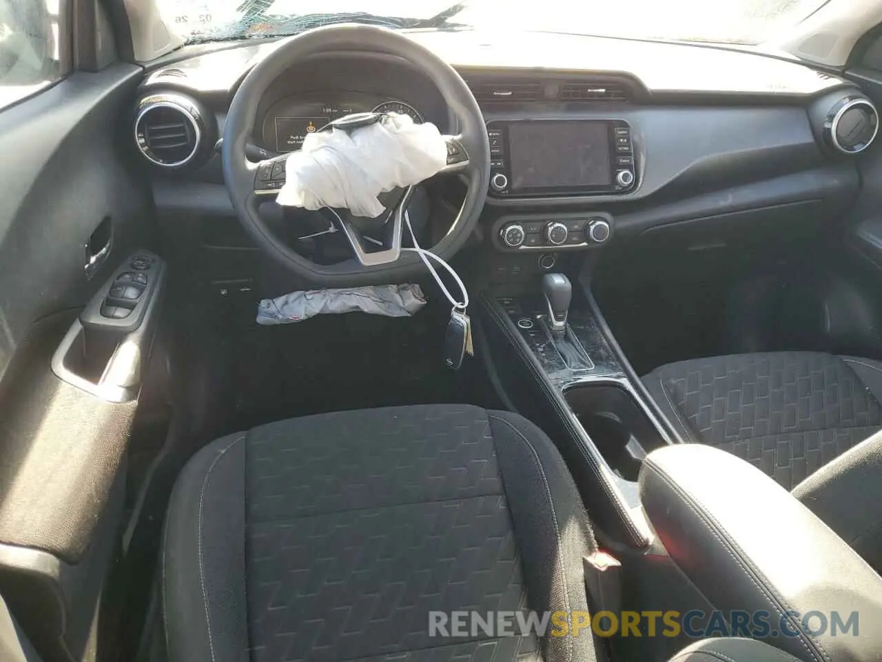 8 Photograph of a damaged car 3N1CP5CV1RL510129 NISSAN KICKS 2024