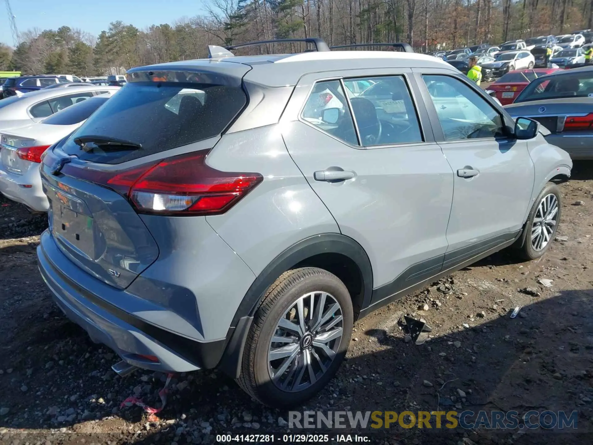4 Photograph of a damaged car 3N1CP5CV1RL527321 NISSAN KICKS 2024