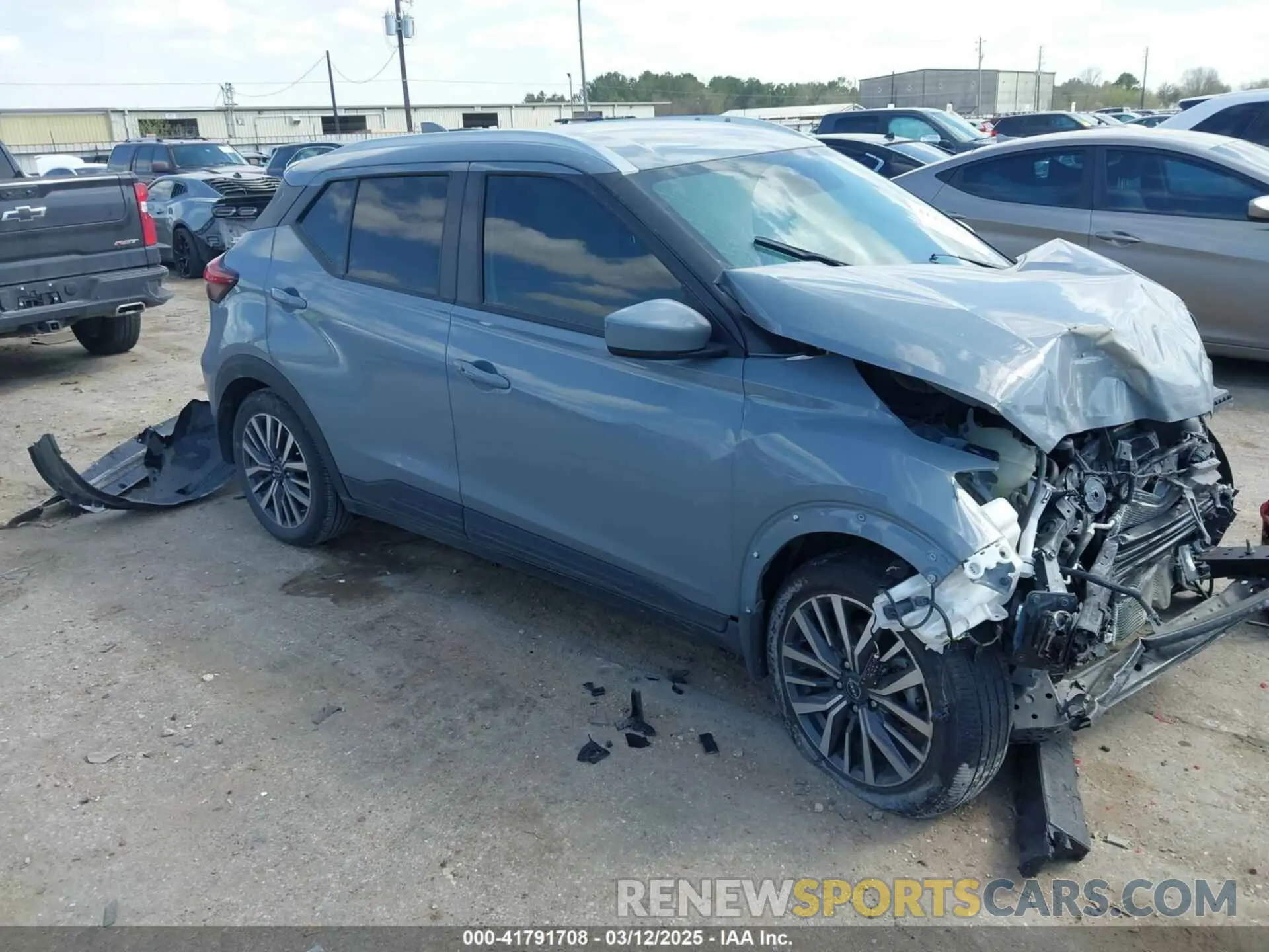 1 Photograph of a damaged car 3N1CP5CV1RL529487 NISSAN KICKS 2024