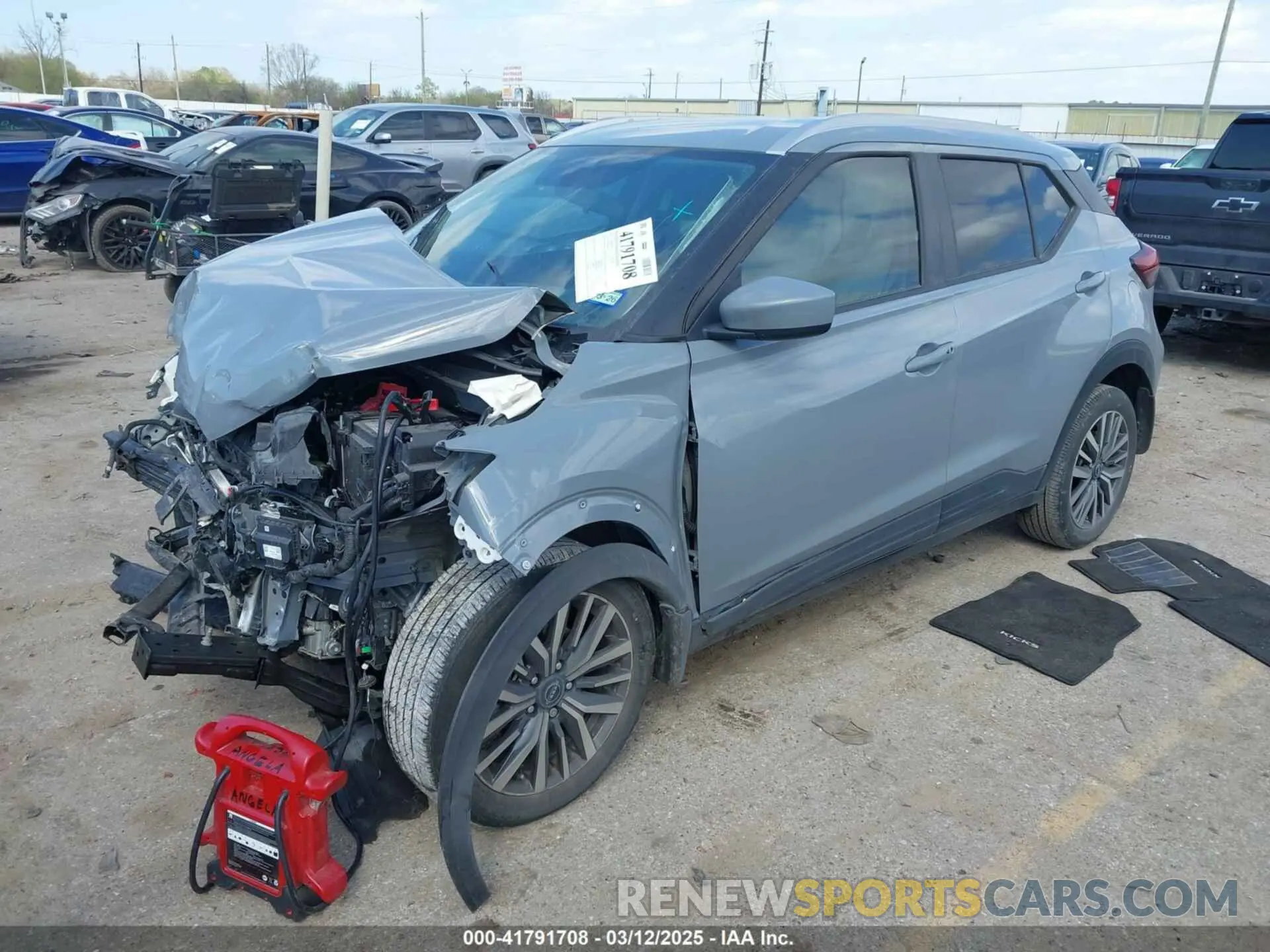 2 Photograph of a damaged car 3N1CP5CV1RL529487 NISSAN KICKS 2024