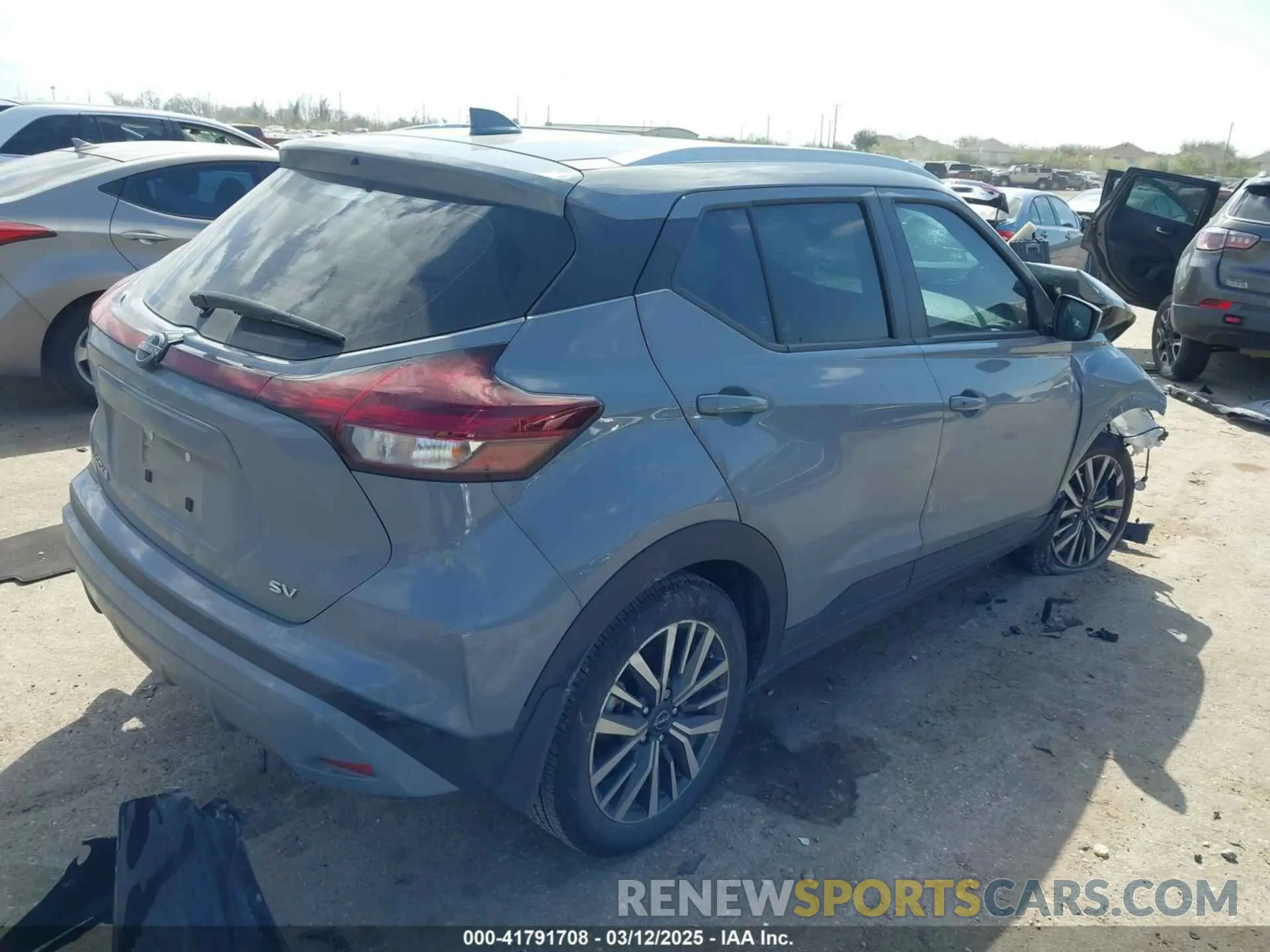 4 Photograph of a damaged car 3N1CP5CV1RL529487 NISSAN KICKS 2024