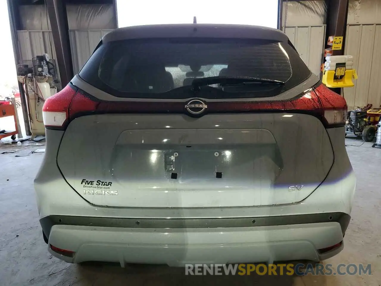 6 Photograph of a damaged car 3N1CP5CV1RL535970 NISSAN KICKS 2024