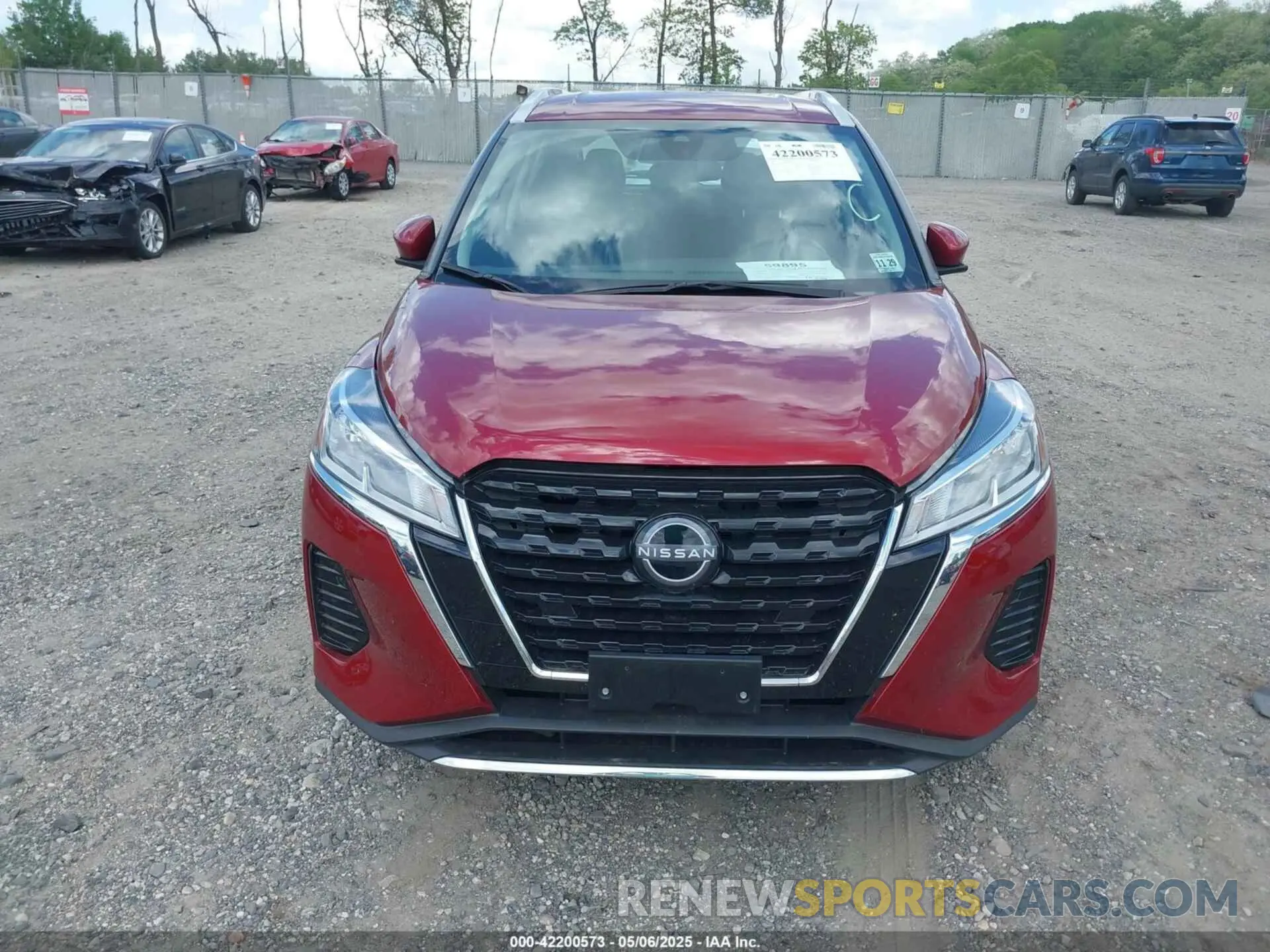12 Photograph of a damaged car 3N1CP5CV1RL576230 NISSAN KICKS 2024
