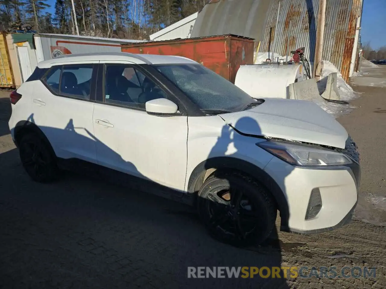 4 Photograph of a damaged car 3N1CP5CV1RL588880 NISSAN KICKS 2024
