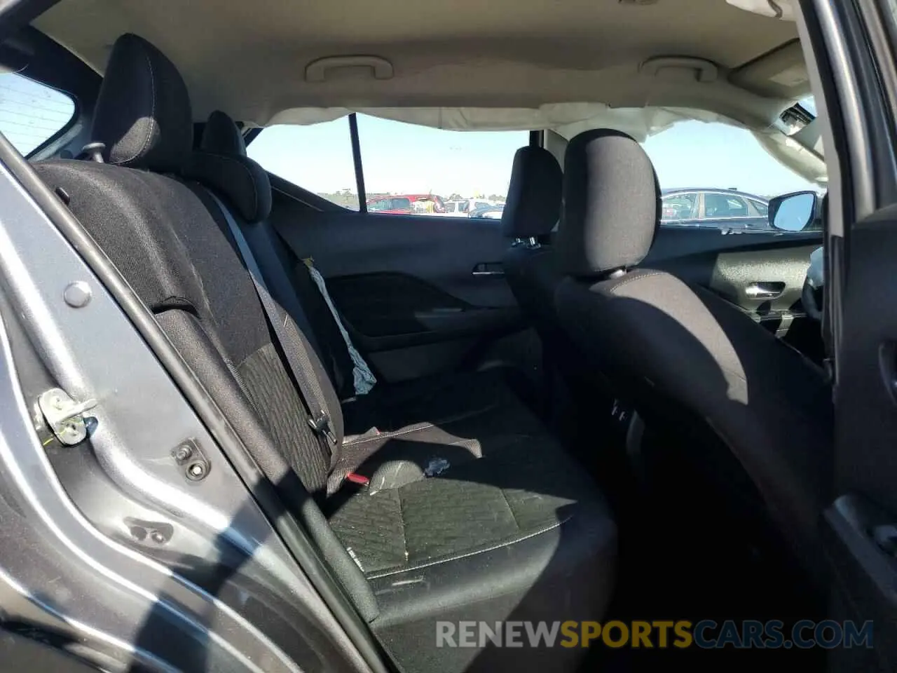 12 Photograph of a damaged car 3N1CP5CV2RL473575 NISSAN KICKS 2024