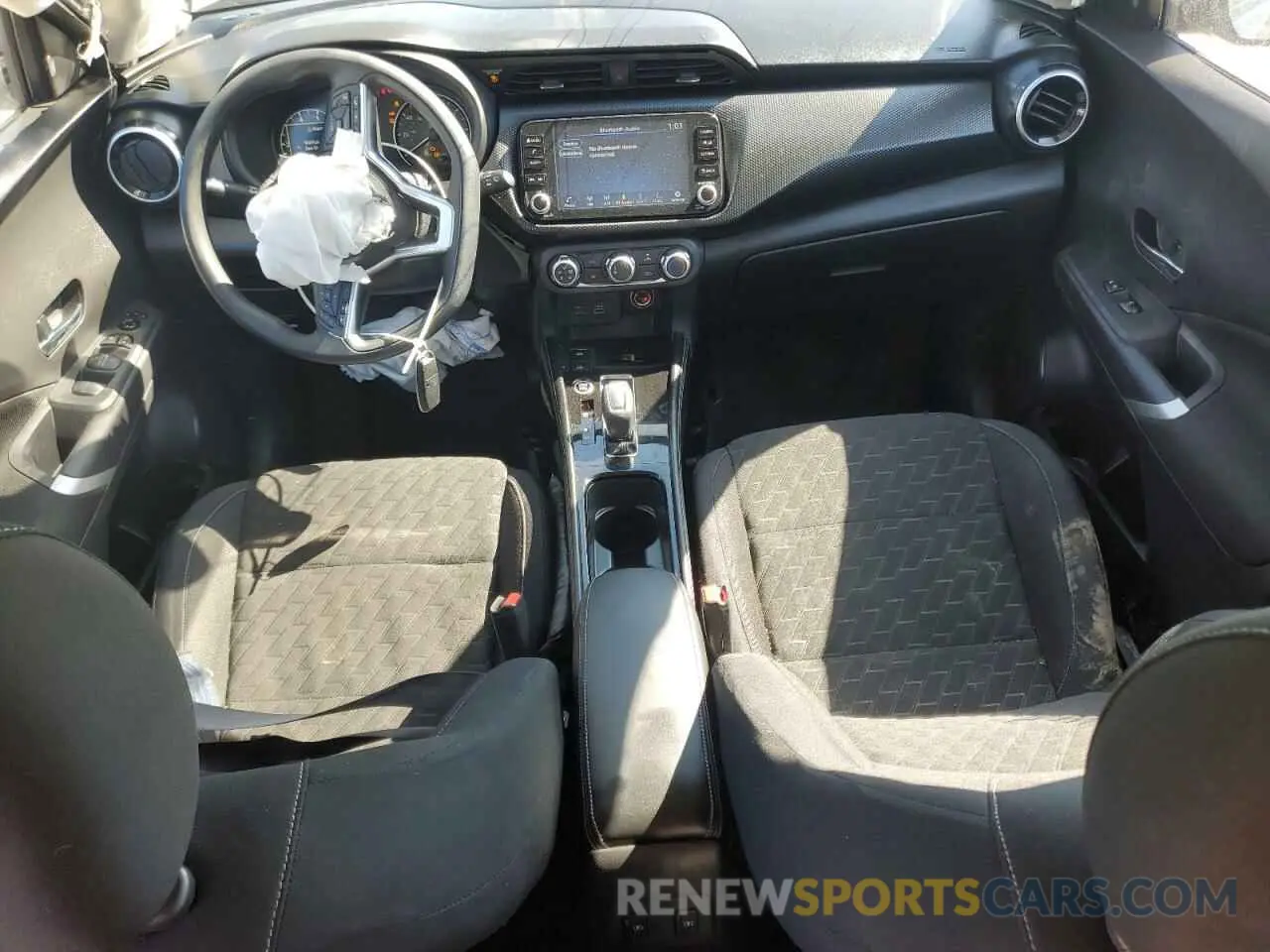 8 Photograph of a damaged car 3N1CP5CV2RL473575 NISSAN KICKS 2024