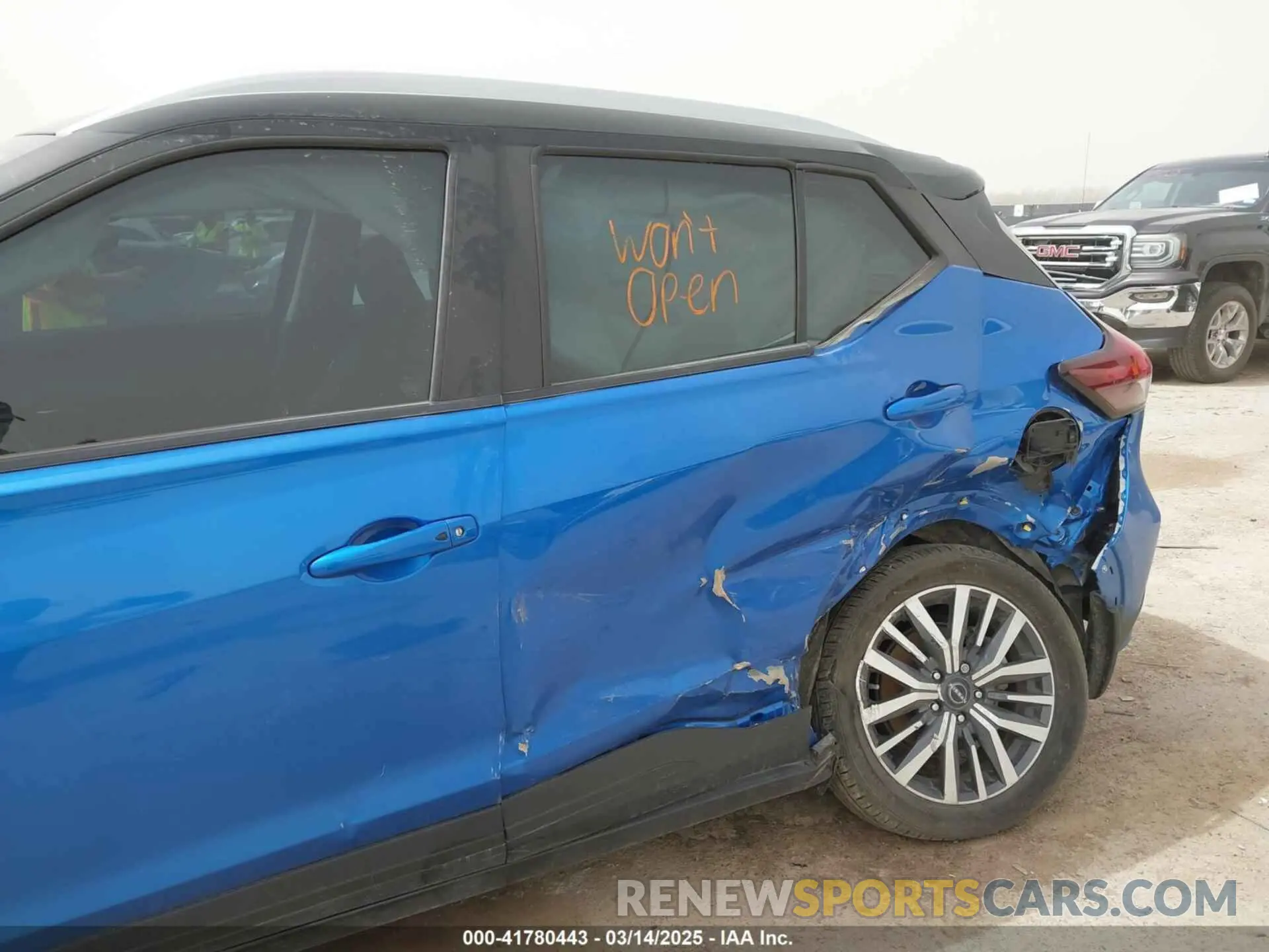 6 Photograph of a damaged car 3N1CP5CV2RL500595 NISSAN KICKS 2024