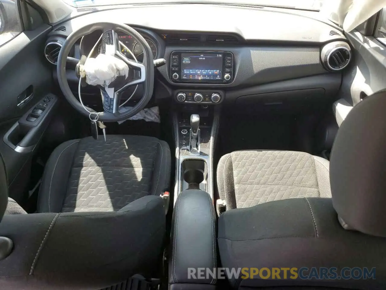8 Photograph of a damaged car 3N1CP5CV3RL473410 NISSAN KICKS 2024