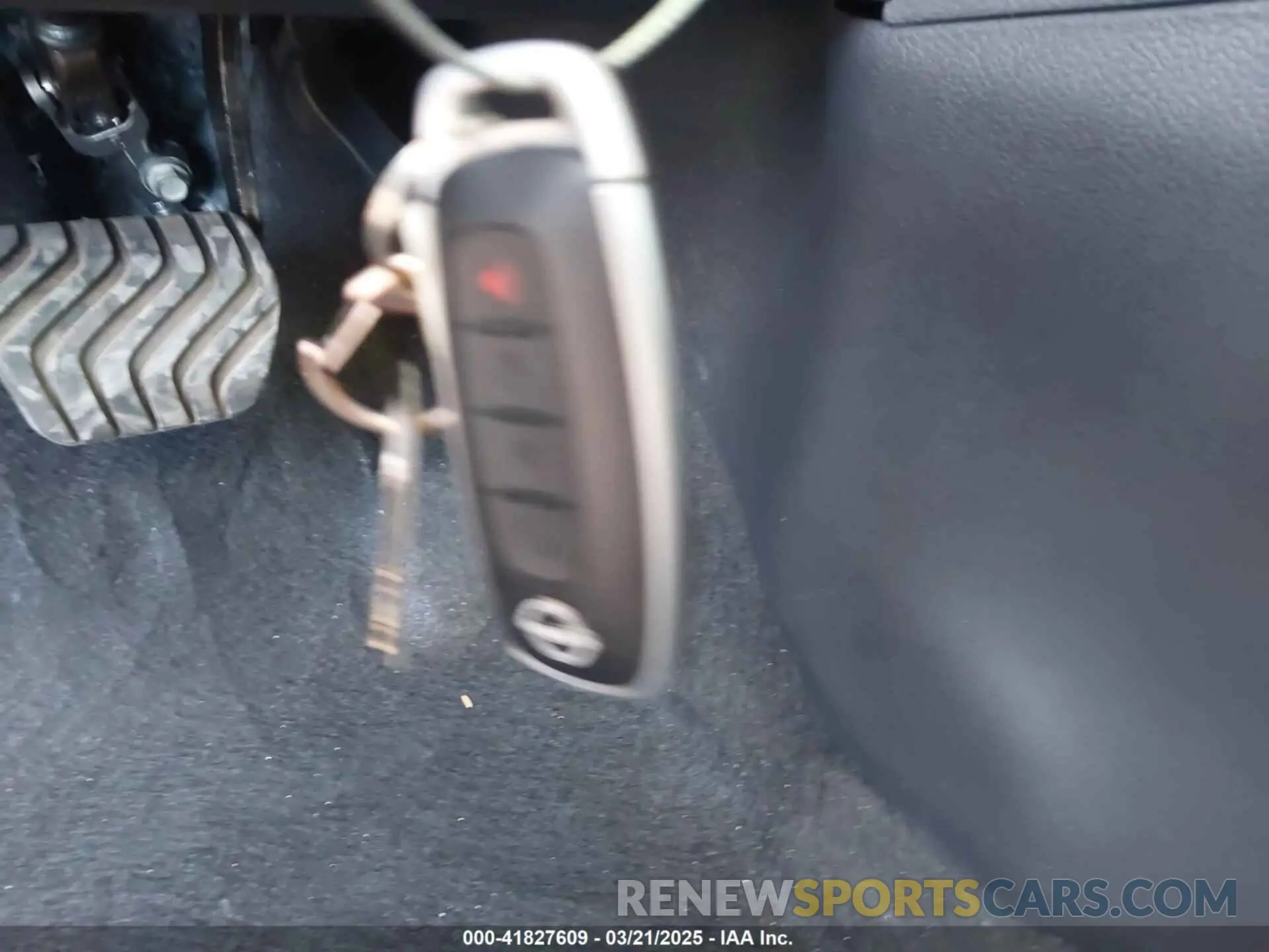 11 Photograph of a damaged car 3N1CP5CV3RL496072 NISSAN KICKS 2024