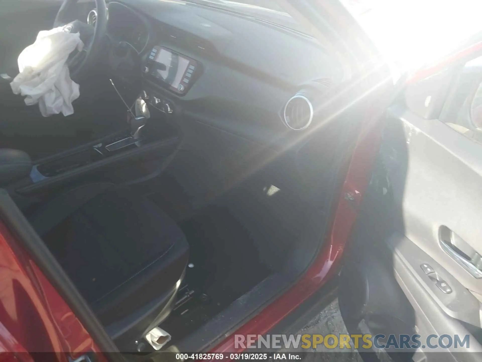 5 Photograph of a damaged car 3N1CP5CV3RL514666 NISSAN KICKS 2024