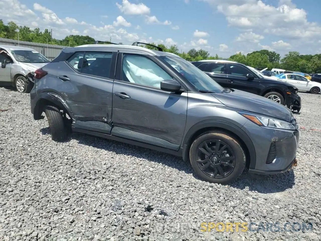 4 Photograph of a damaged car 3N1CP5CV3RL541169 NISSAN KICKS 2024