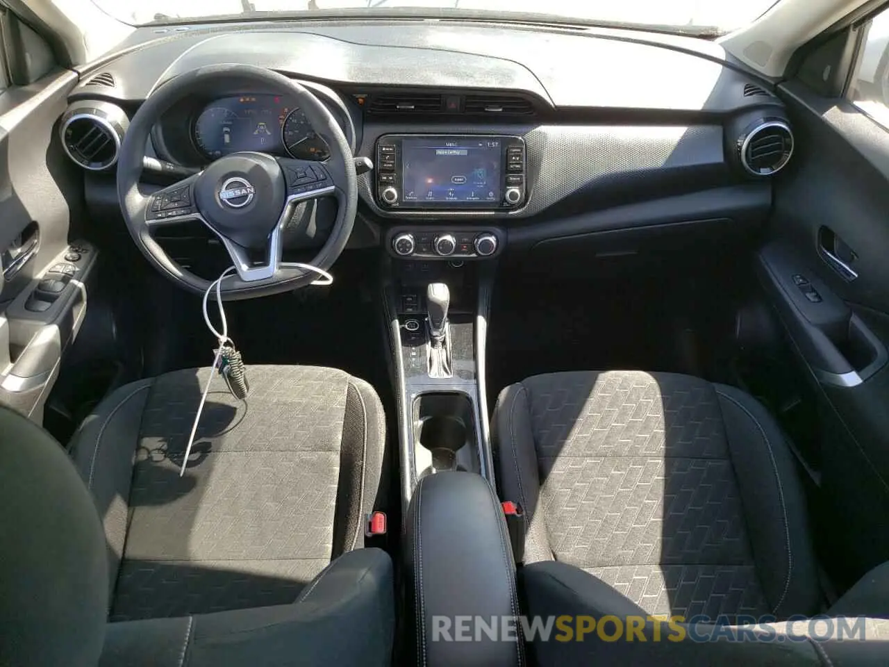 8 Photograph of a damaged car 3N1CP5CV4RL473237 NISSAN KICKS 2024