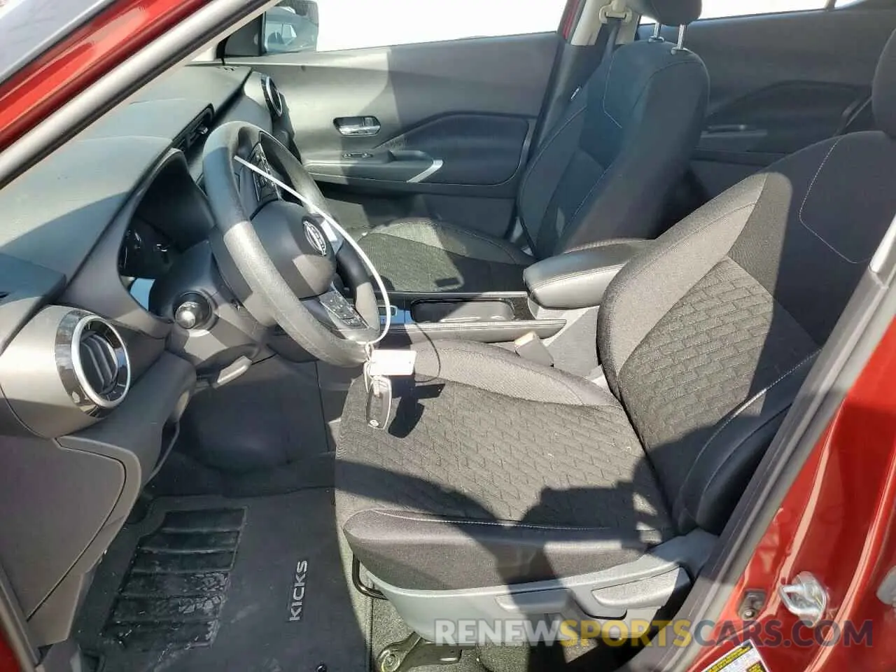 7 Photograph of a damaged car 3N1CP5CV4RL483427 NISSAN KICKS 2024