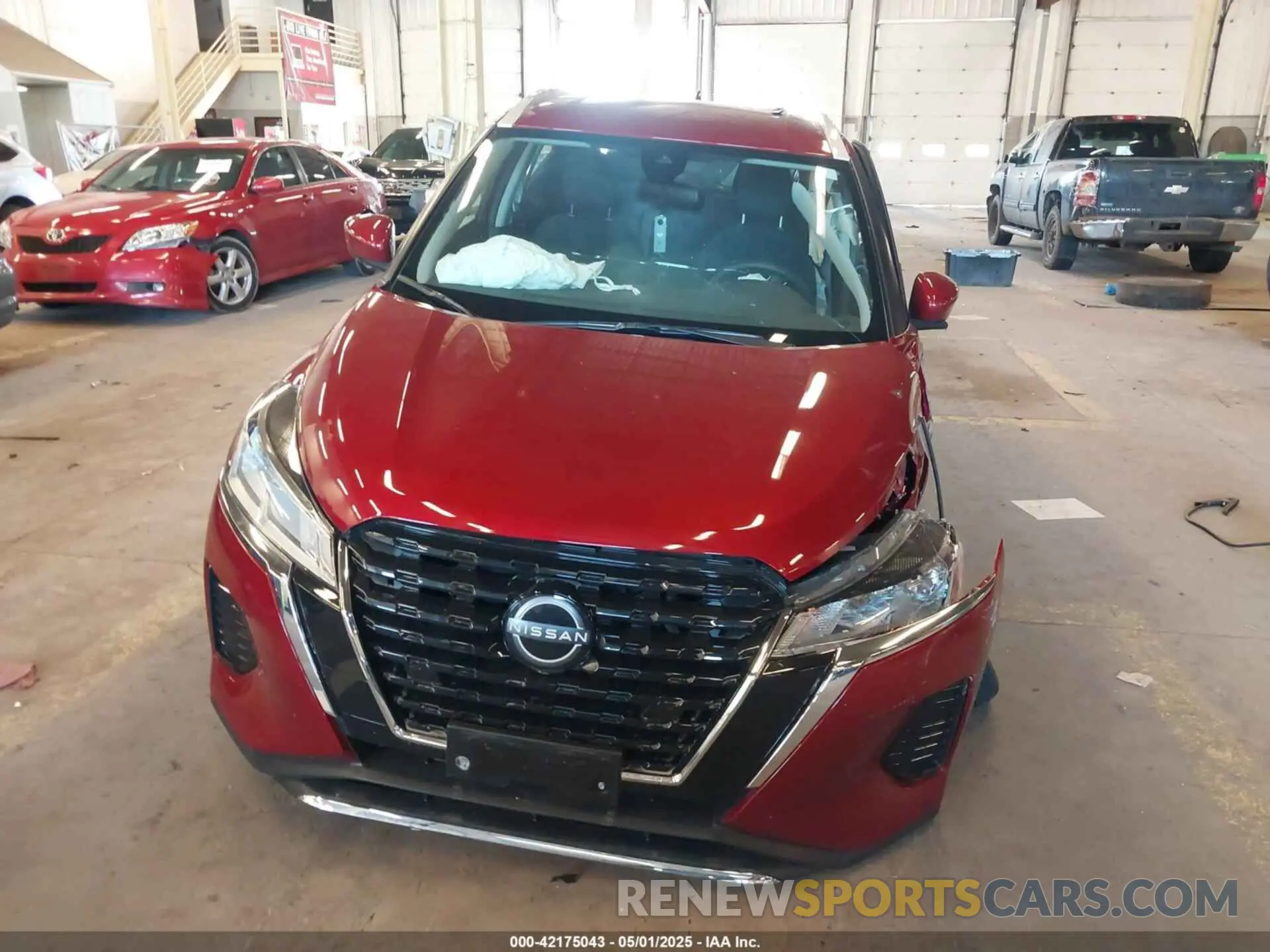 12 Photograph of a damaged car 3N1CP5CV4RL489745 NISSAN KICKS 2024