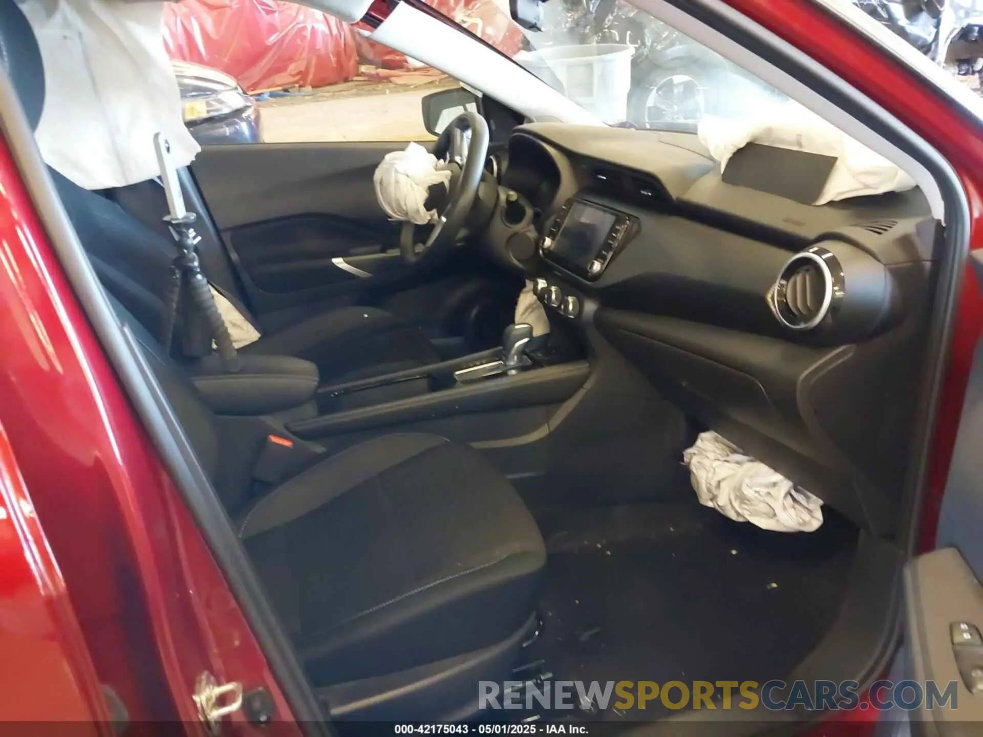 5 Photograph of a damaged car 3N1CP5CV4RL489745 NISSAN KICKS 2024