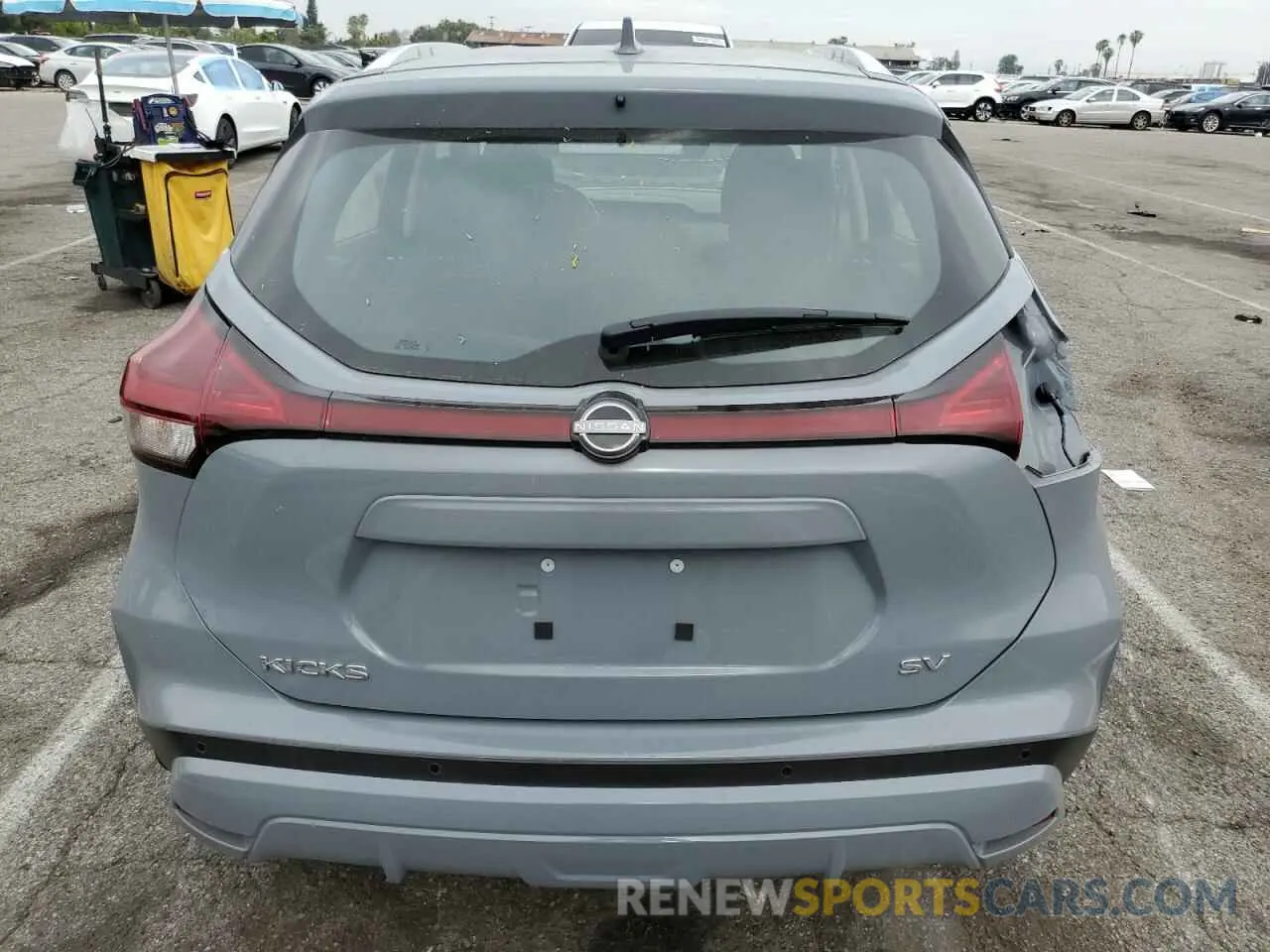 6 Photograph of a damaged car 3N1CP5CV4RL502056 NISSAN KICKS 2024
