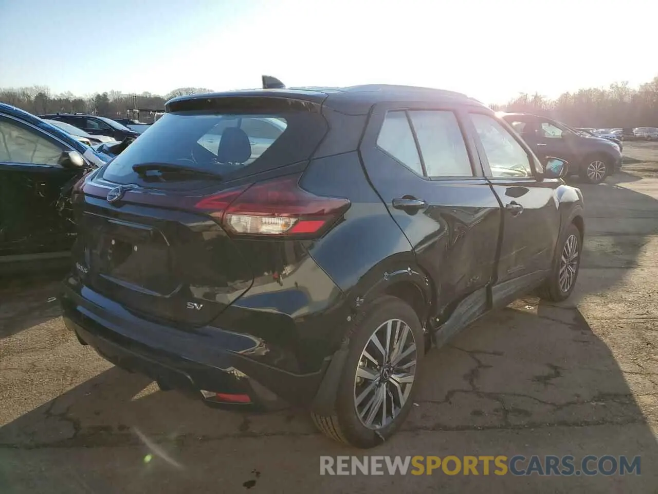 3 Photograph of a damaged car 3N1CP5CV4RL533419 NISSAN KICKS 2024