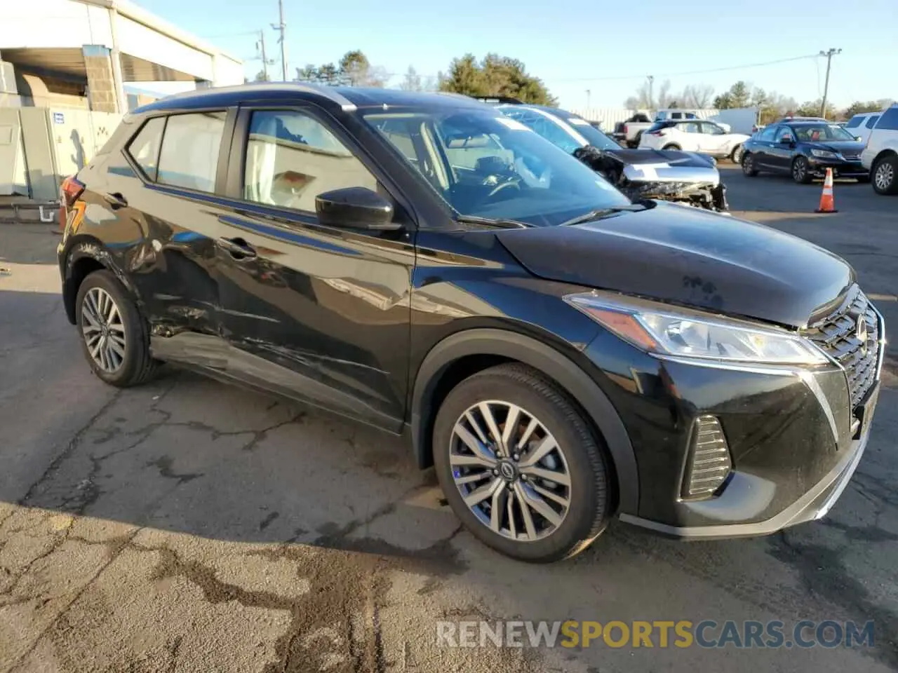 4 Photograph of a damaged car 3N1CP5CV4RL533419 NISSAN KICKS 2024