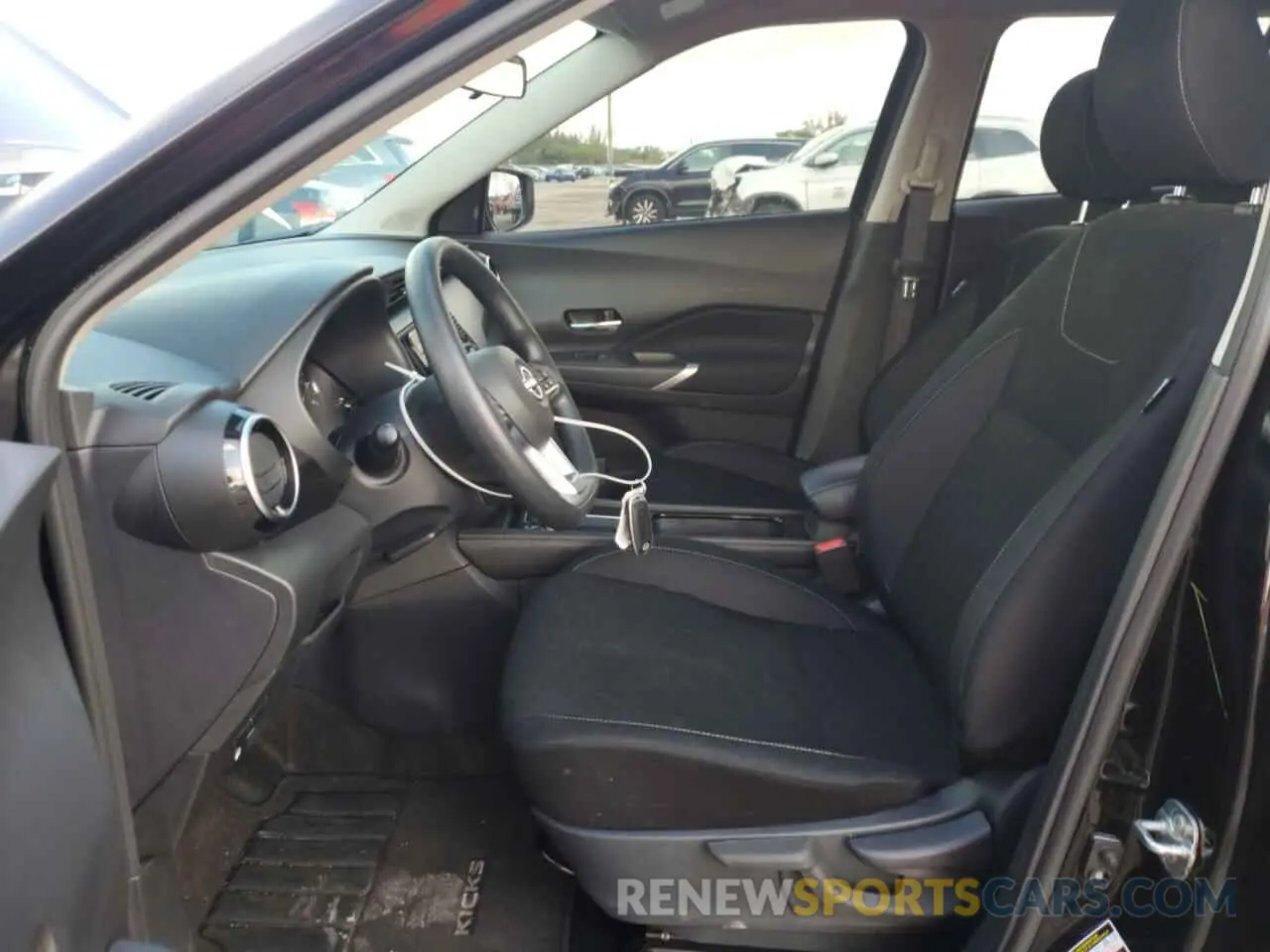 7 Photograph of a damaged car 3N1CP5CV4RL543769 NISSAN KICKS 2024