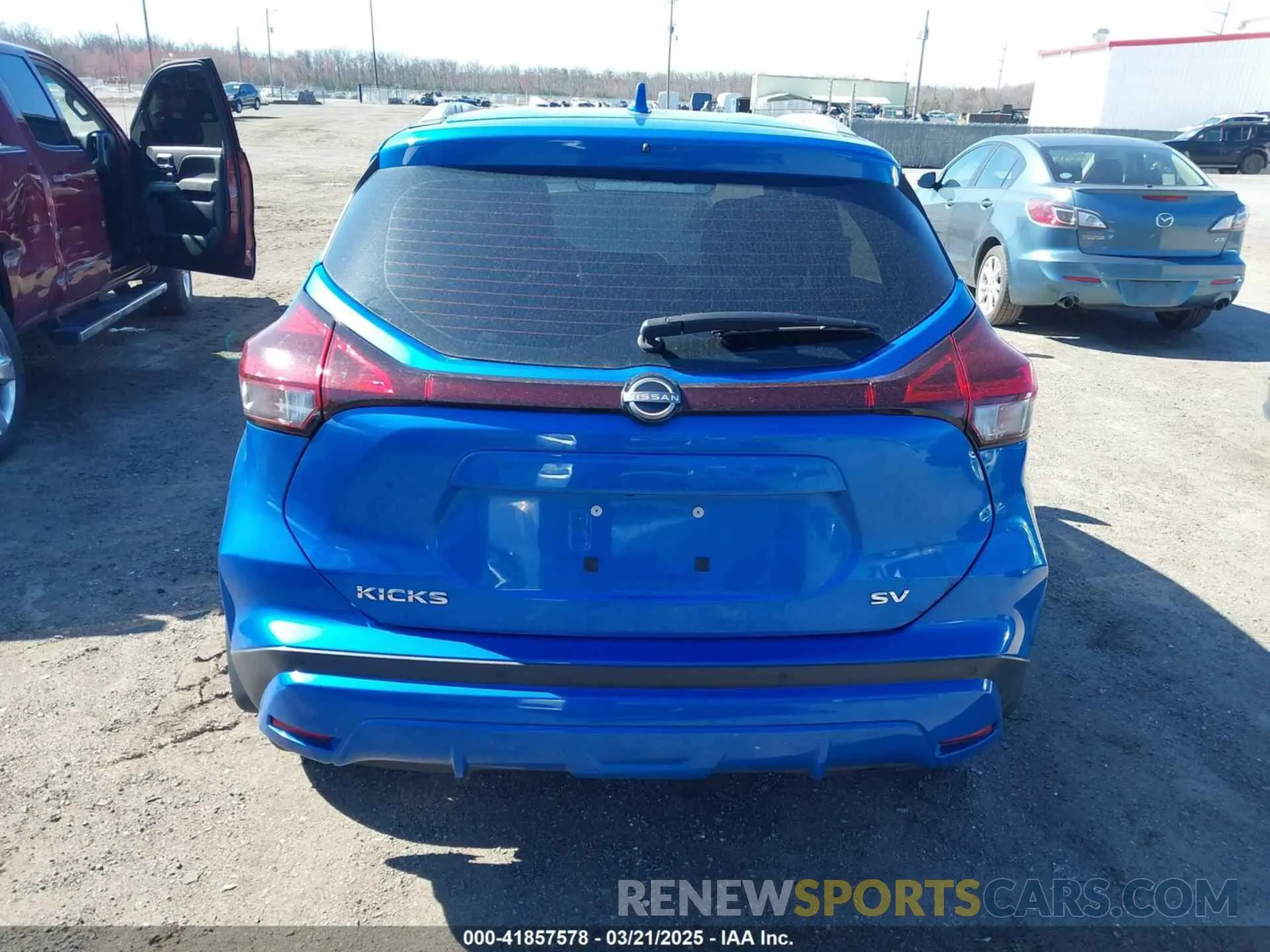 16 Photograph of a damaged car 3N1CP5CV5RL499183 NISSAN KICKS 2024