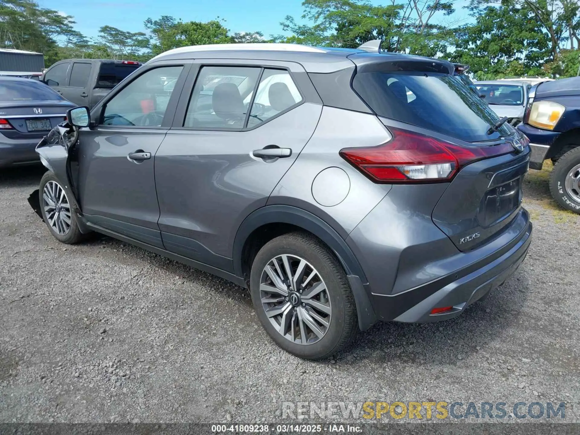 3 Photograph of a damaged car 3N1CP5CV5RL504477 NISSAN KICKS 2024