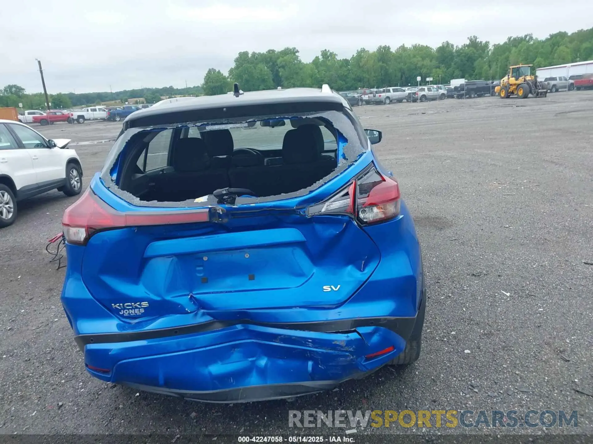 16 Photograph of a damaged car 3N1CP5CV5RL512577 NISSAN KICKS 2024