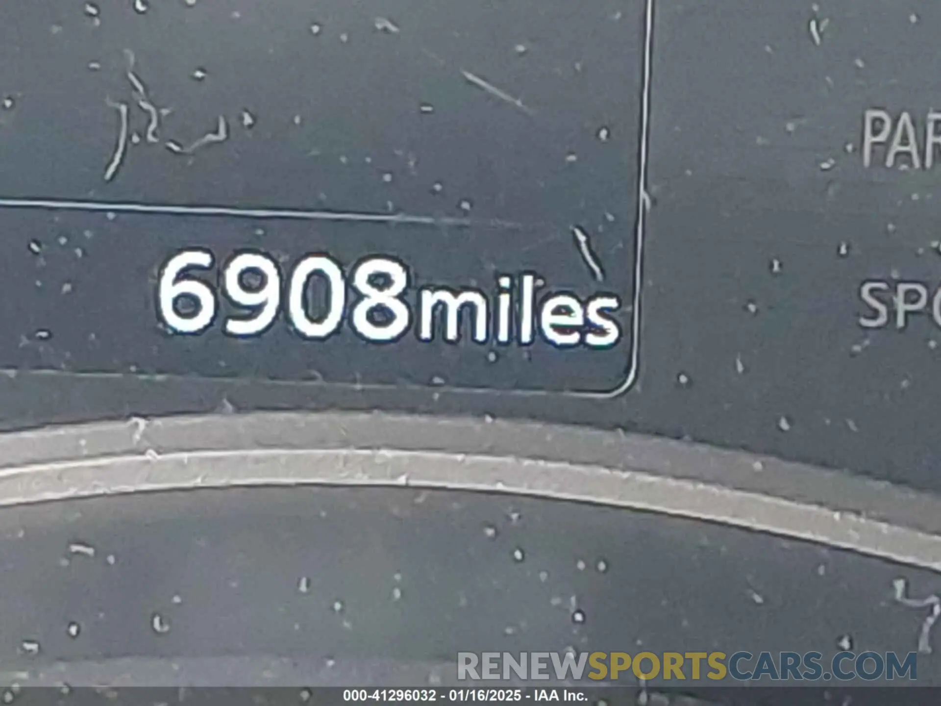 16 Photograph of a damaged car 3N1CP5CV5RL552495 NISSAN KICKS 2024