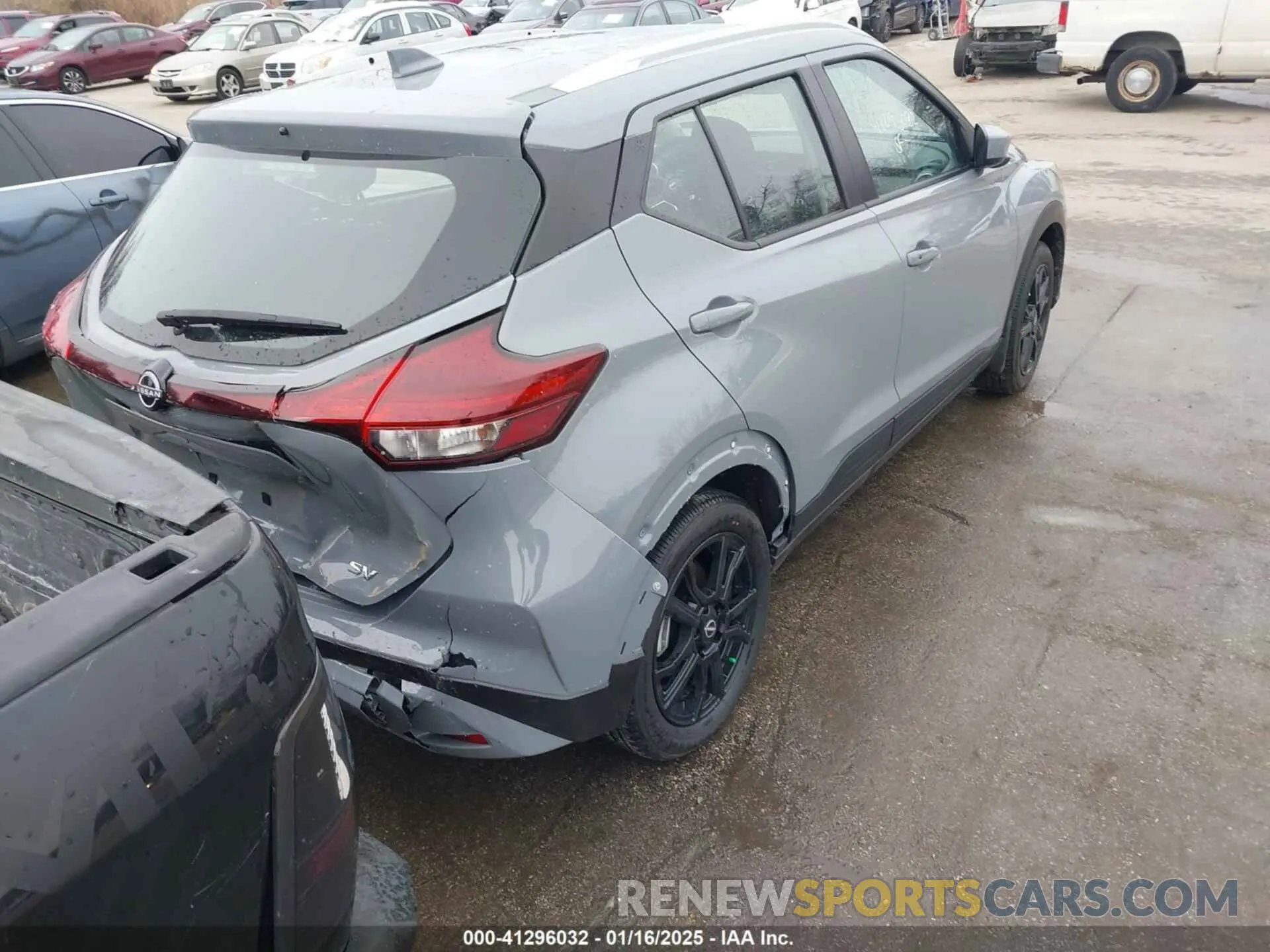 17 Photograph of a damaged car 3N1CP5CV5RL552495 NISSAN KICKS 2024