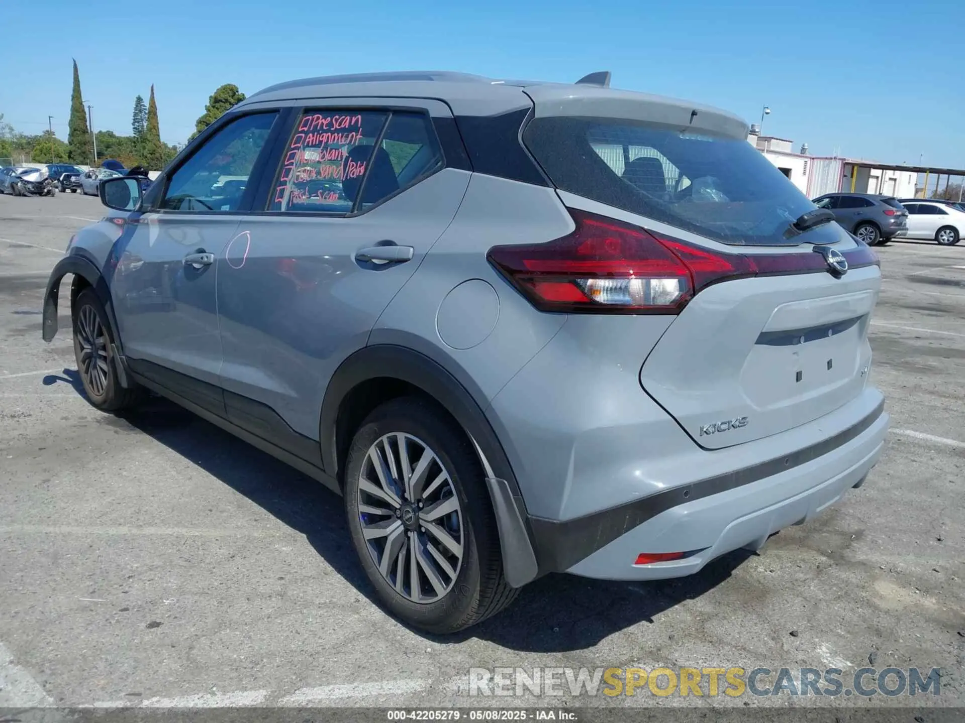 3 Photograph of a damaged car 3N1CP5CV5RL559074 NISSAN KICKS 2024
